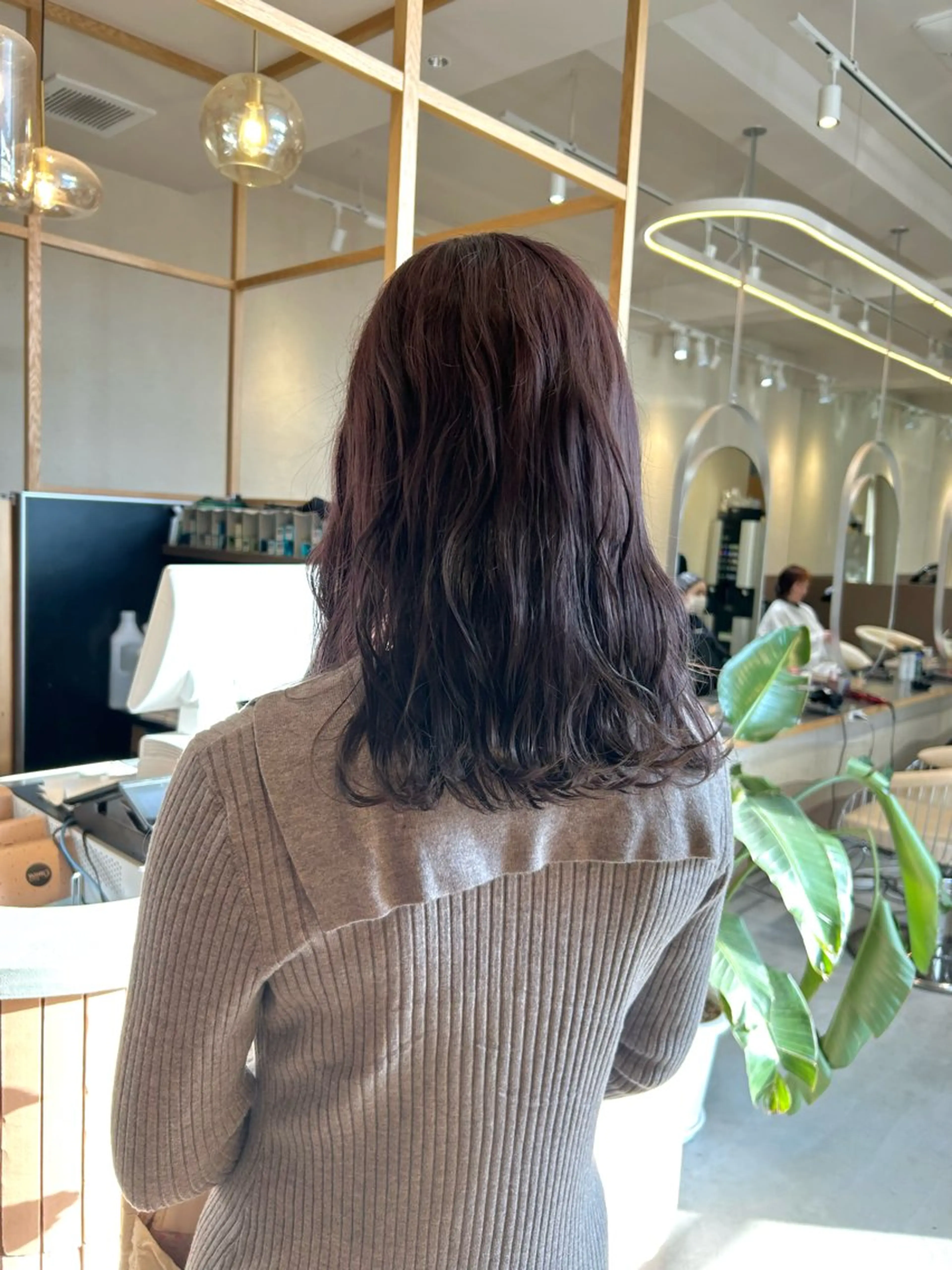 ミディアム カット ヘアカラー La fith hair ruu.福山2号店【ラフィス ヘアー ルウ】所属・阿部野 明優梨のヘアスタイル