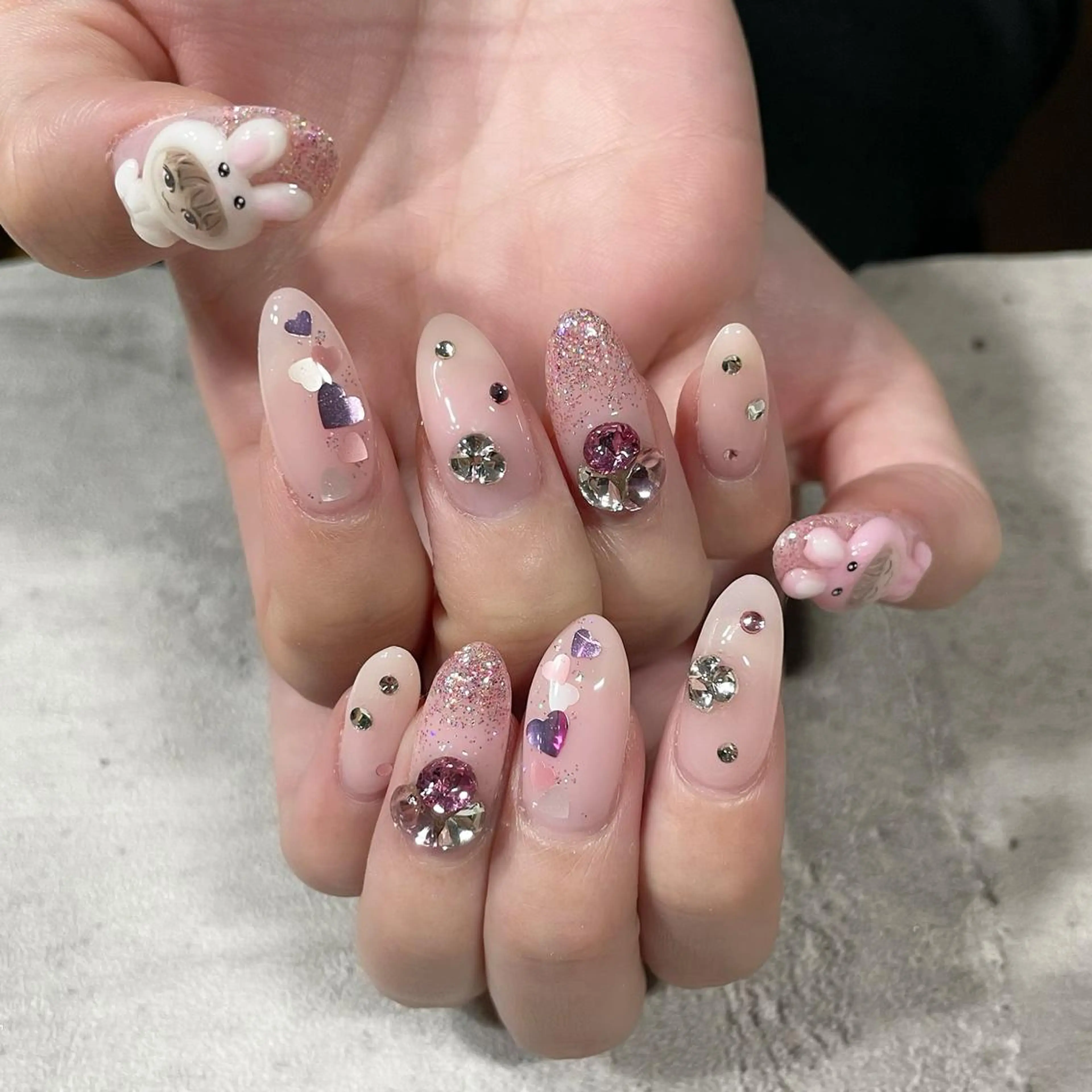 ネイル 東 千夏のネイルデザイン