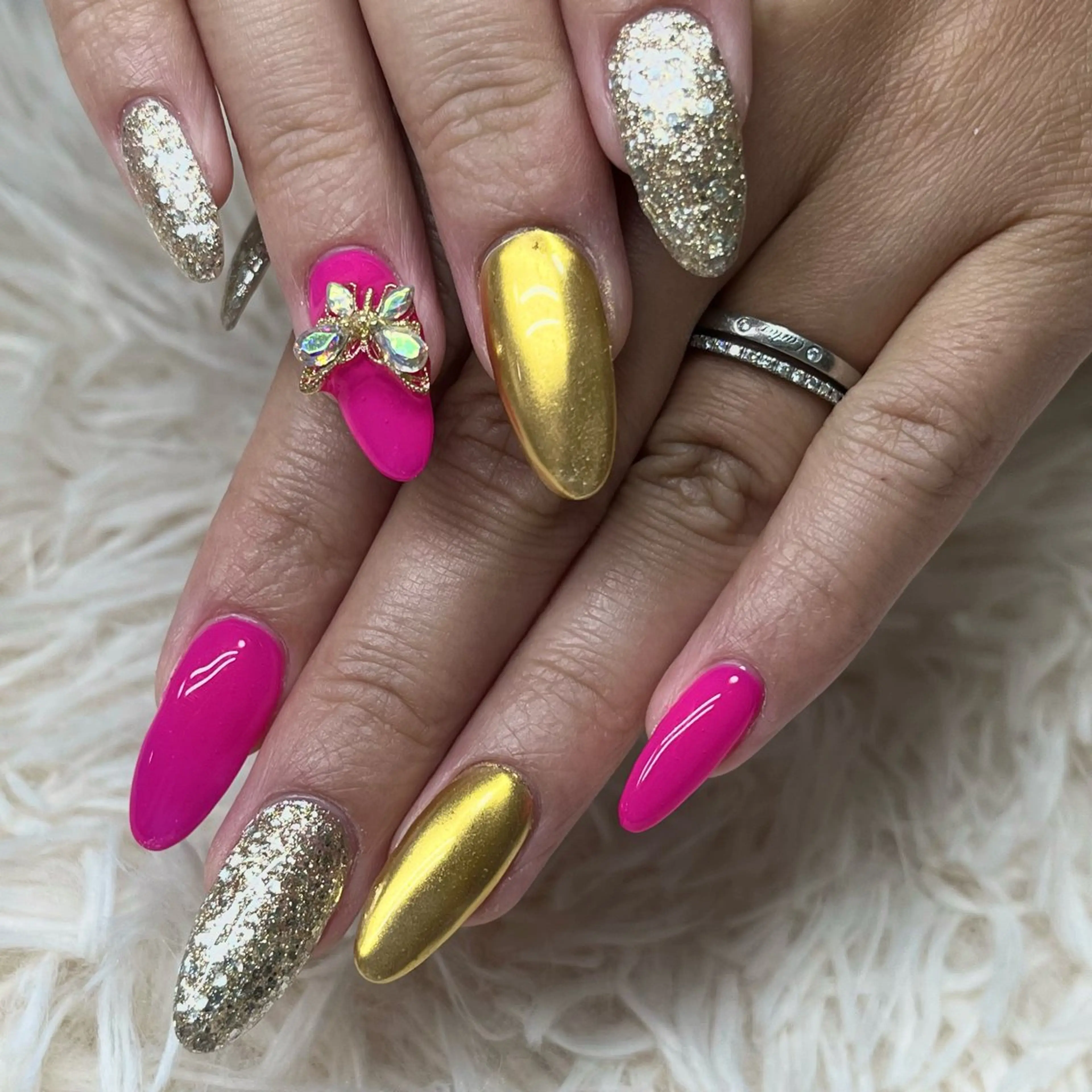 ネイル アートネイル クリアネイル フレンチネイル ジェルネイル ガラスフレンチ ハンドネイル 🐕‍🦺Yappy 💗A-tanのネイルデザイン