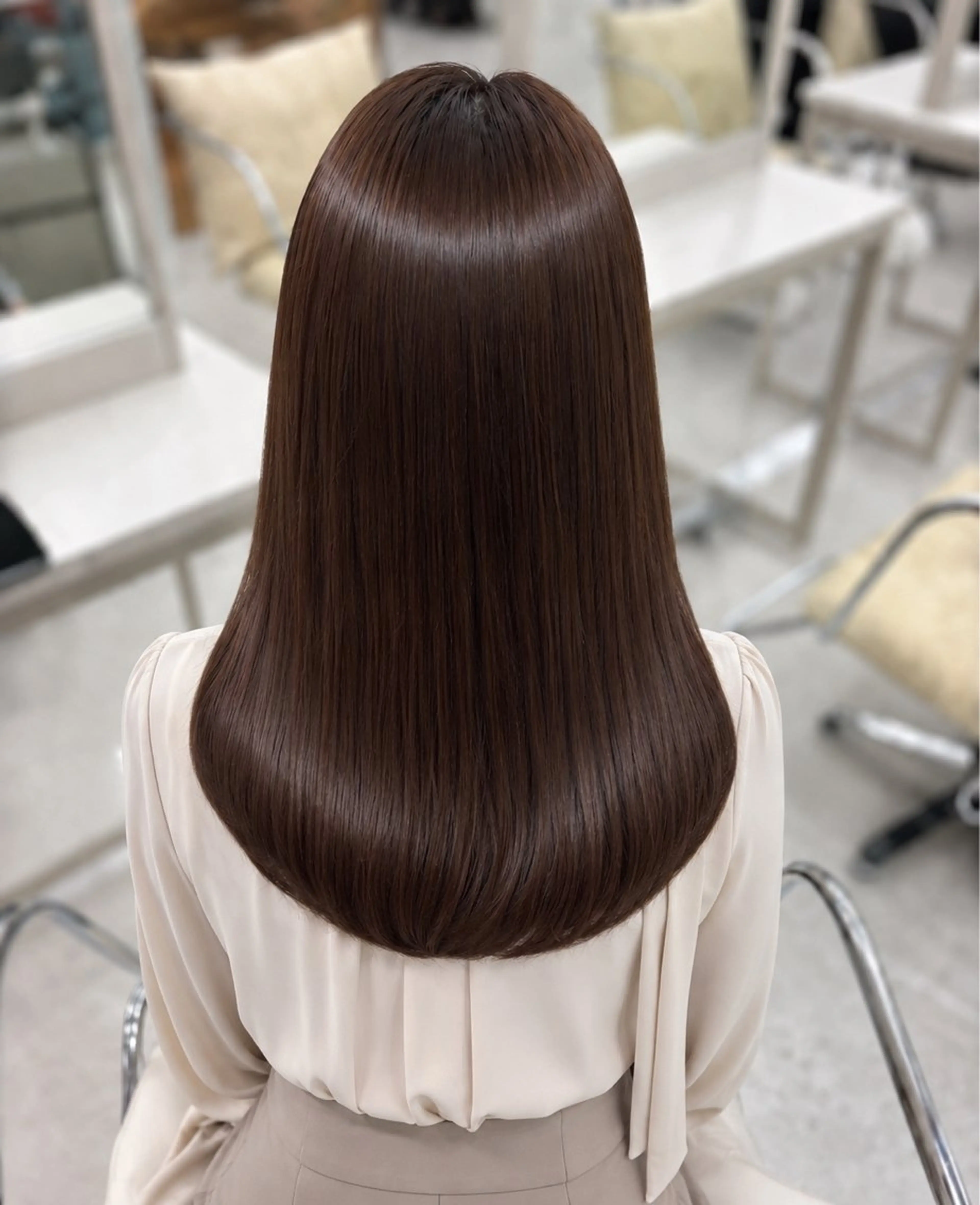 カラー ブラウンカラー ヘアカラー Hina／COCO ／艶カラーのヘアスタイル