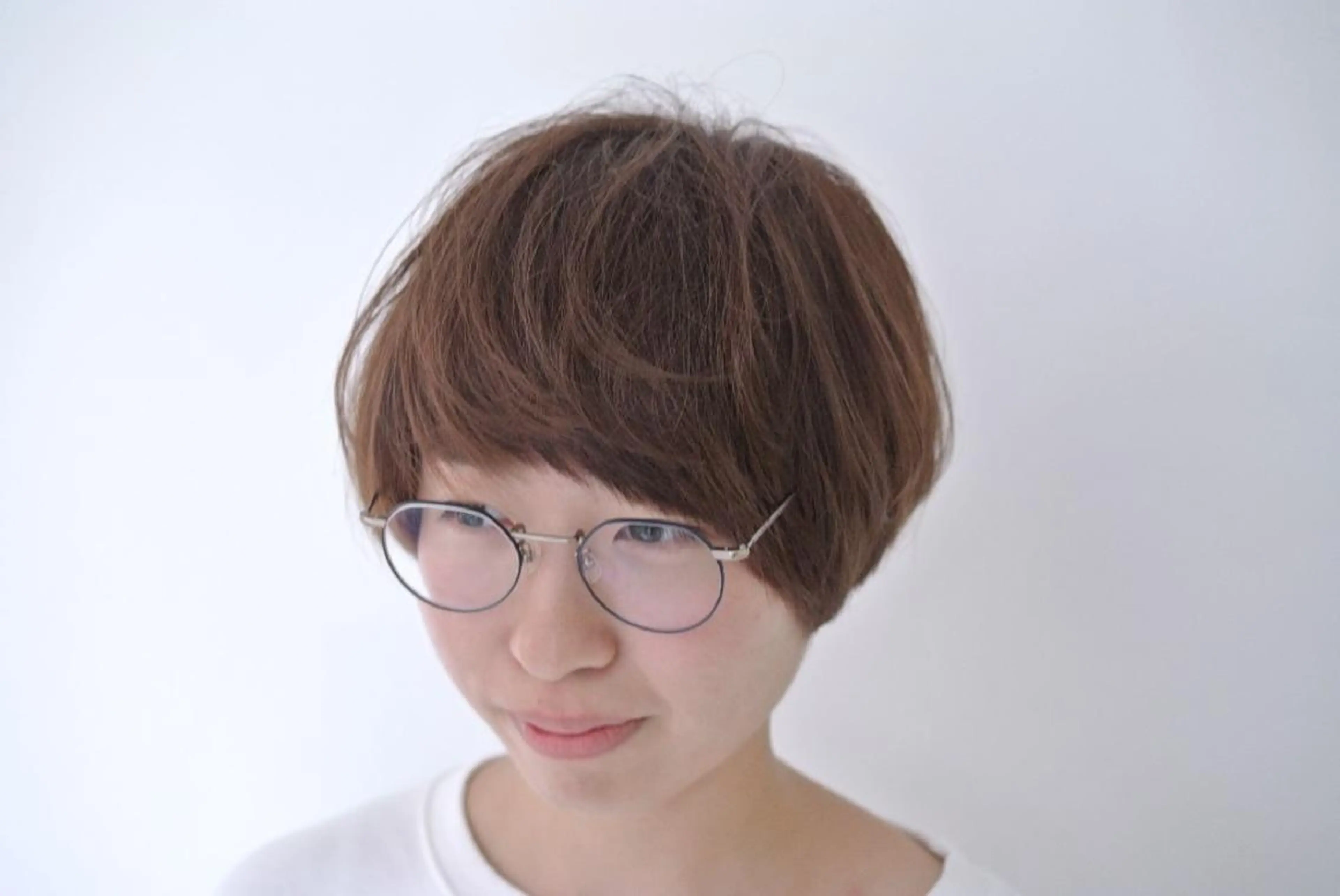 ショート カラー ショートヘア 樋口 千尋のヘアスタイル