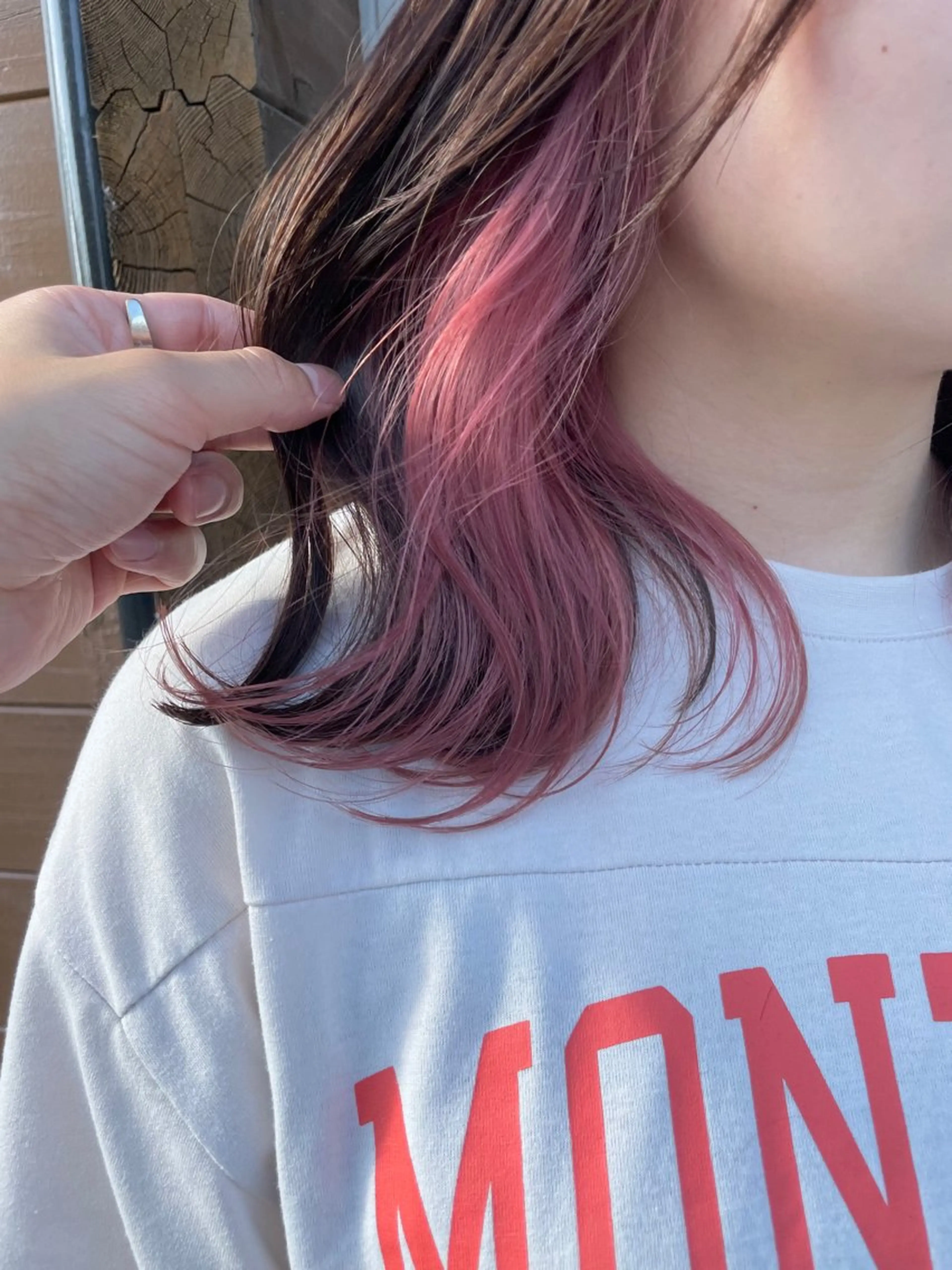 ミディアム カラー ピンクカラー 五十嵐 雄毅のヘアスタイル