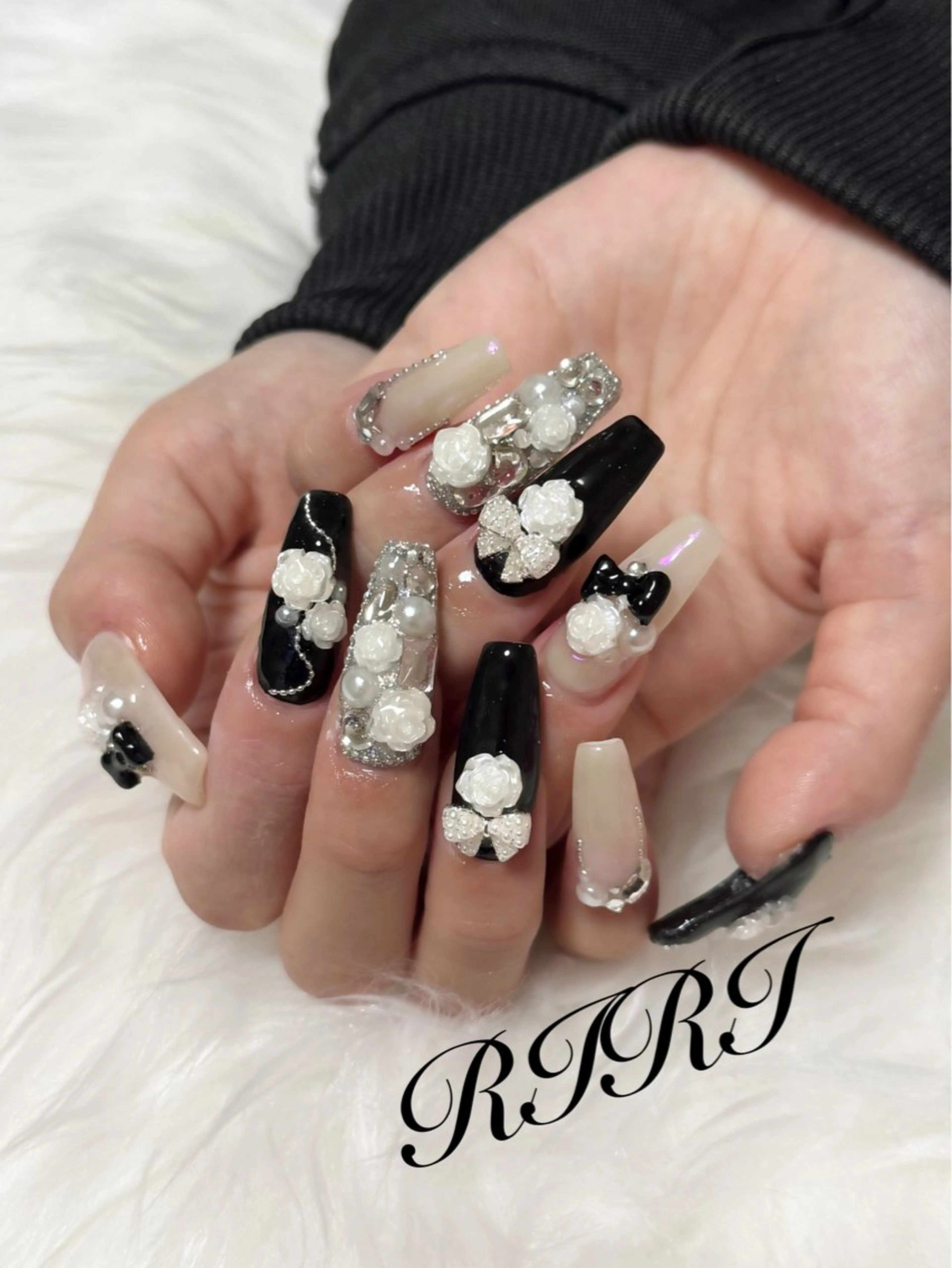 ネイル ジェルネイル 韓国ネイル ロングネイル スカルプネイル シンプルネイル ハンドネイル riri オーナーのネイルデザイン