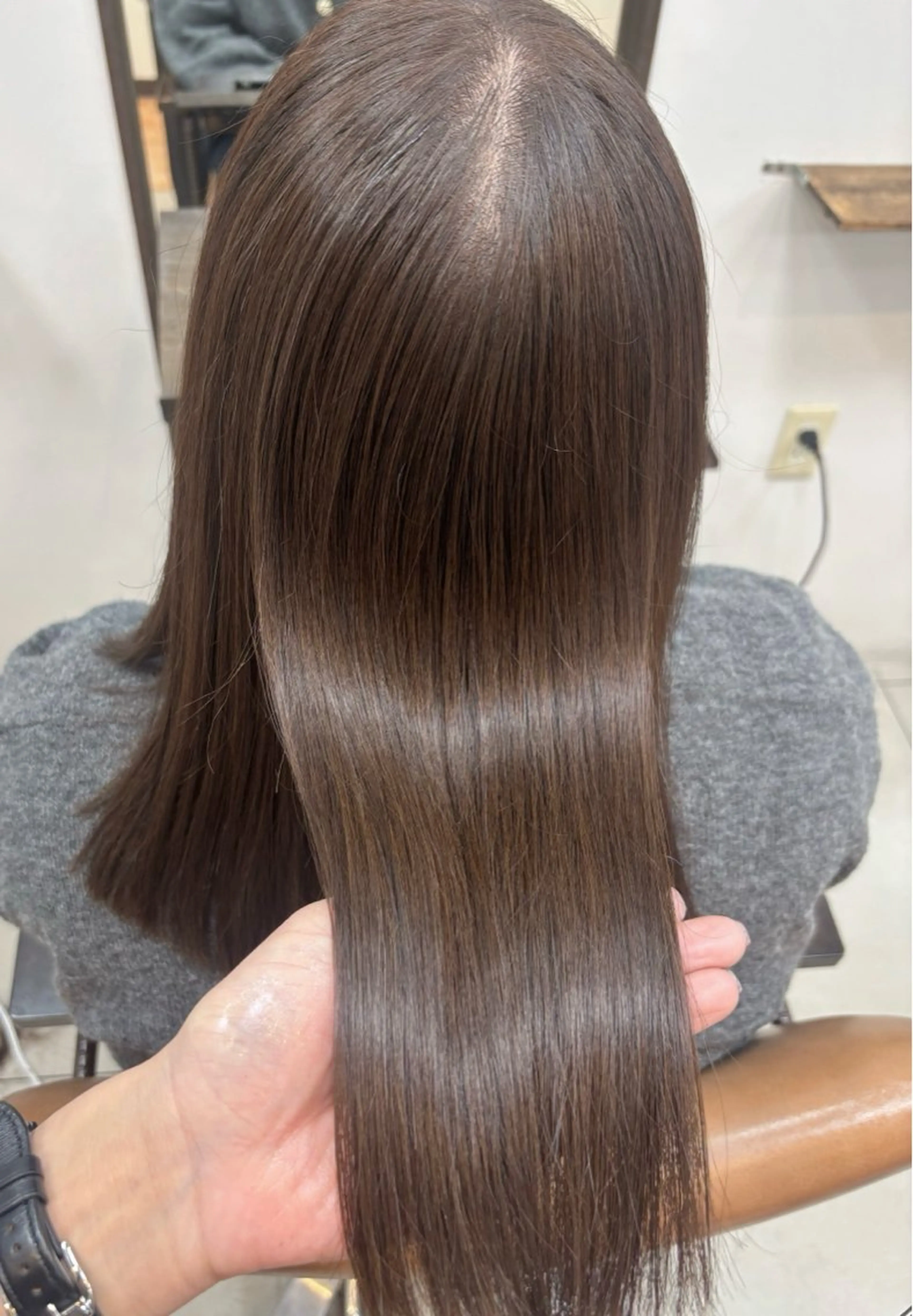 ミディアム カラー ベージュカラー 髪質改善 トリートメント ヘアカラー トリートメント 頭皮×髪質改善 透明感カラー💎中村のヘアスタイル