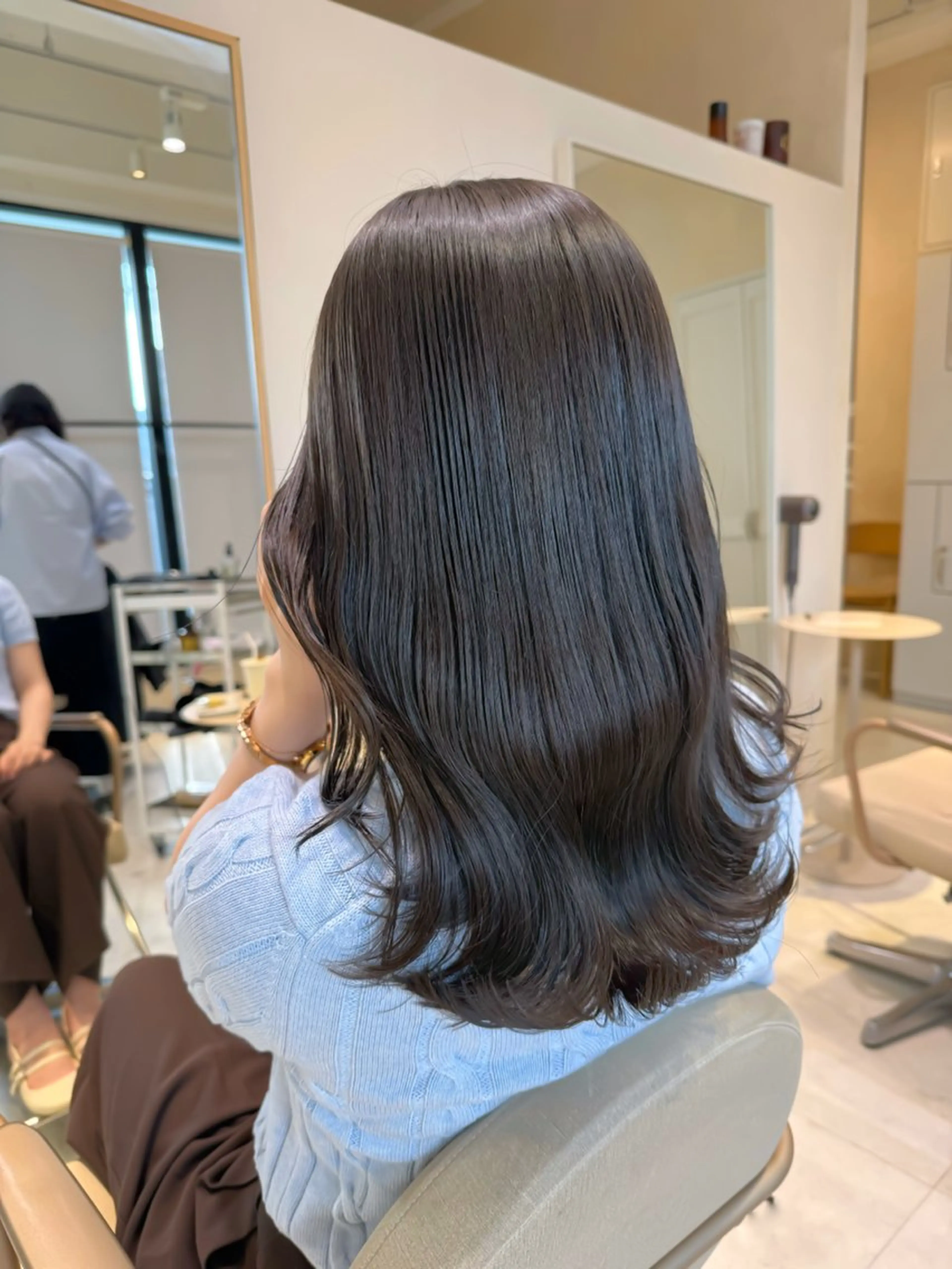 ミディアム カット ヘアカラー トリートメント 🎀やわらかカラー/ 艶カラー/よこやまのヘアスタイル