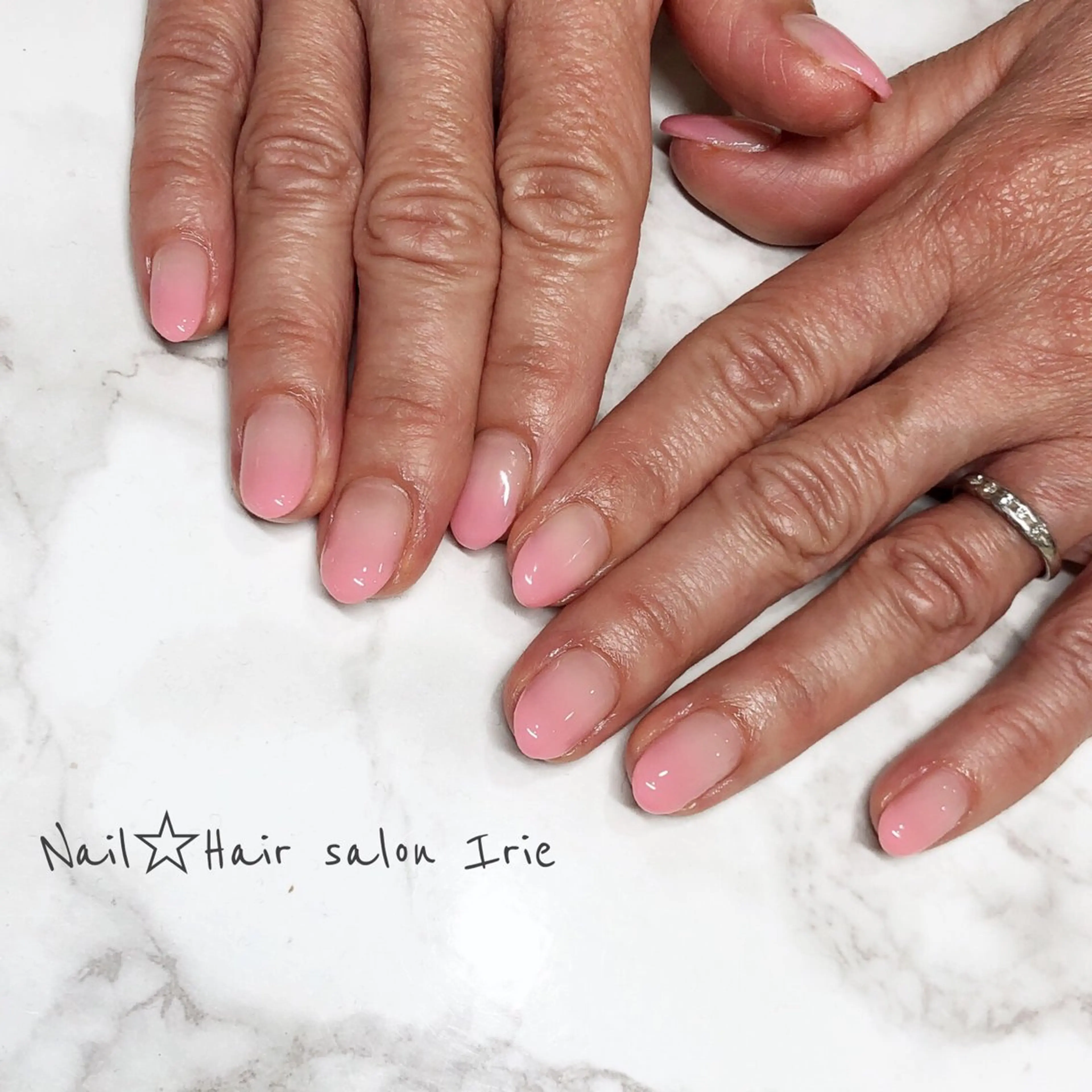 ネイル 與儀 知佳のネイルデザイン