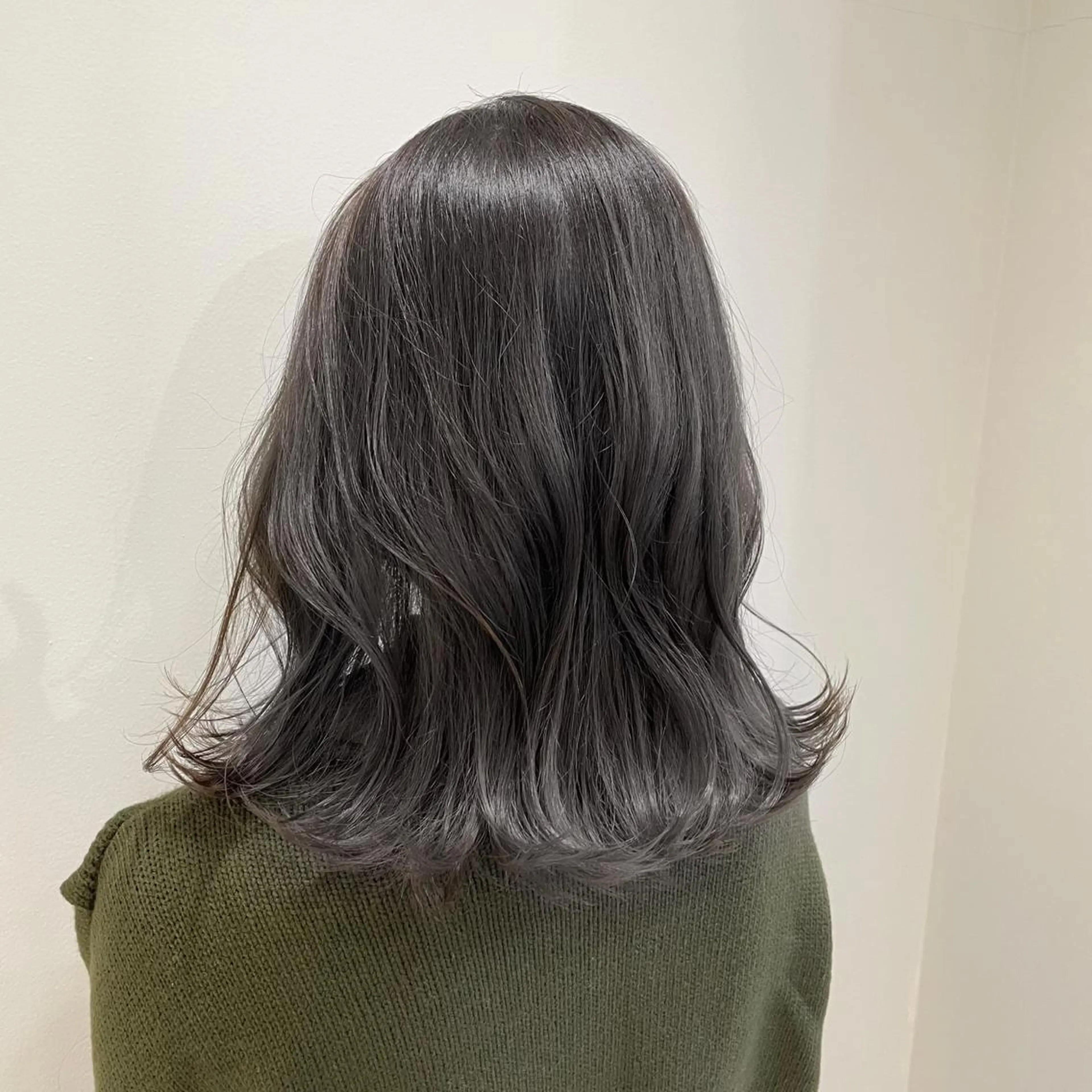 ミディアム カラー 縮毛矯正/髪質改善 /韓国風　山川春輝のヘアスタイル