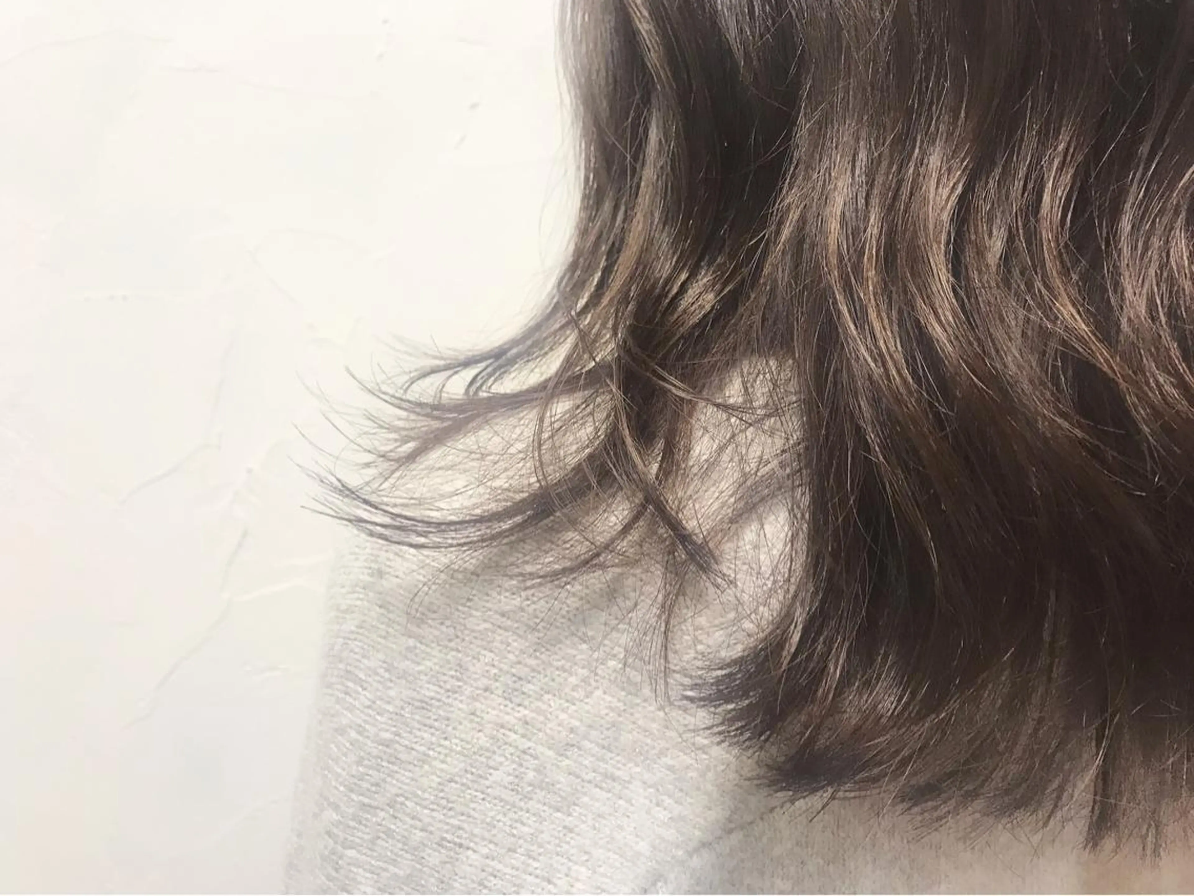 セミロング カラー ラベンダーカラー カット ヘアカラー トリートメント 【Uneユヌ】菊地 春那のヘアスタイル