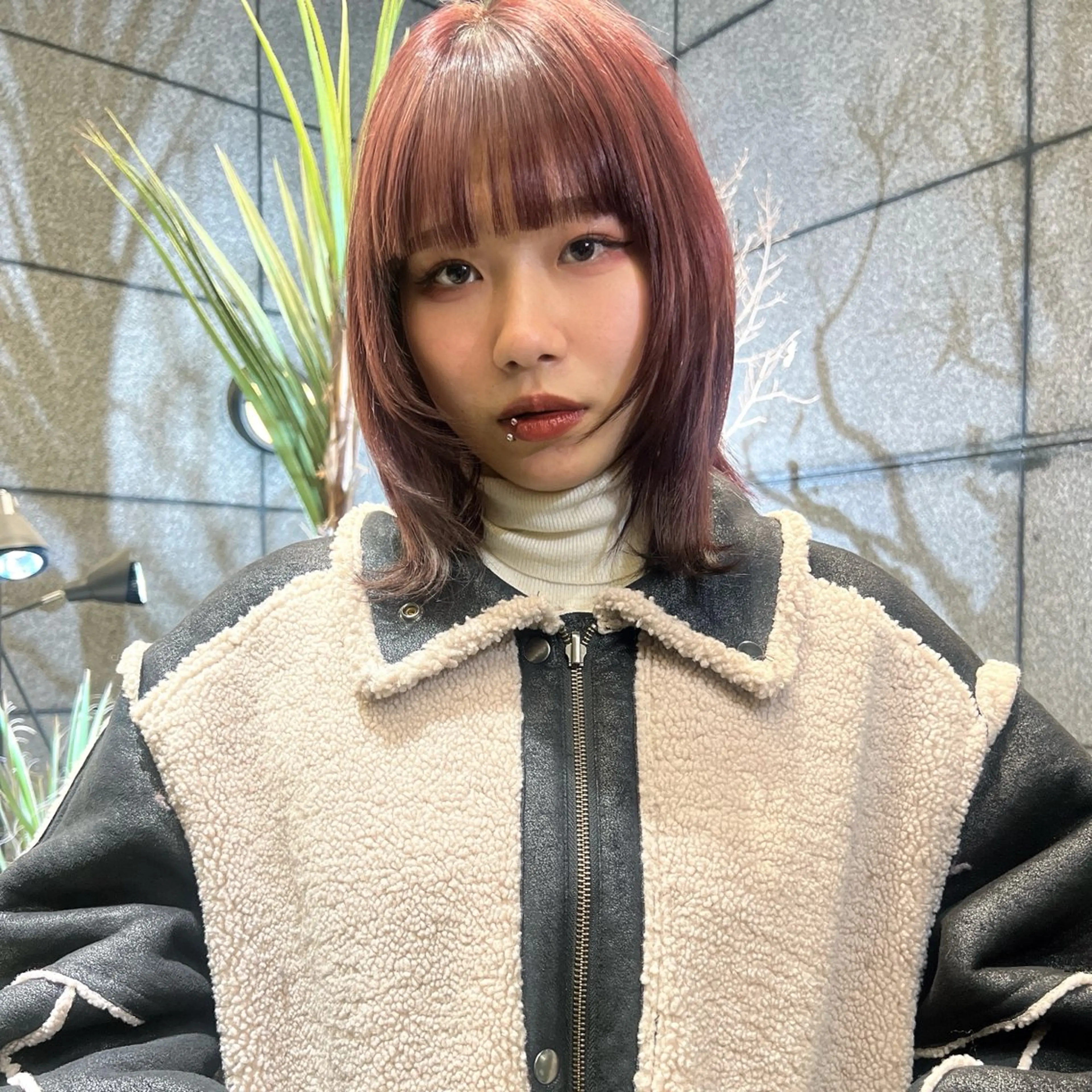 U24【✨🚿🧴艶髪ワンカラー🧴🚿✨】の写真