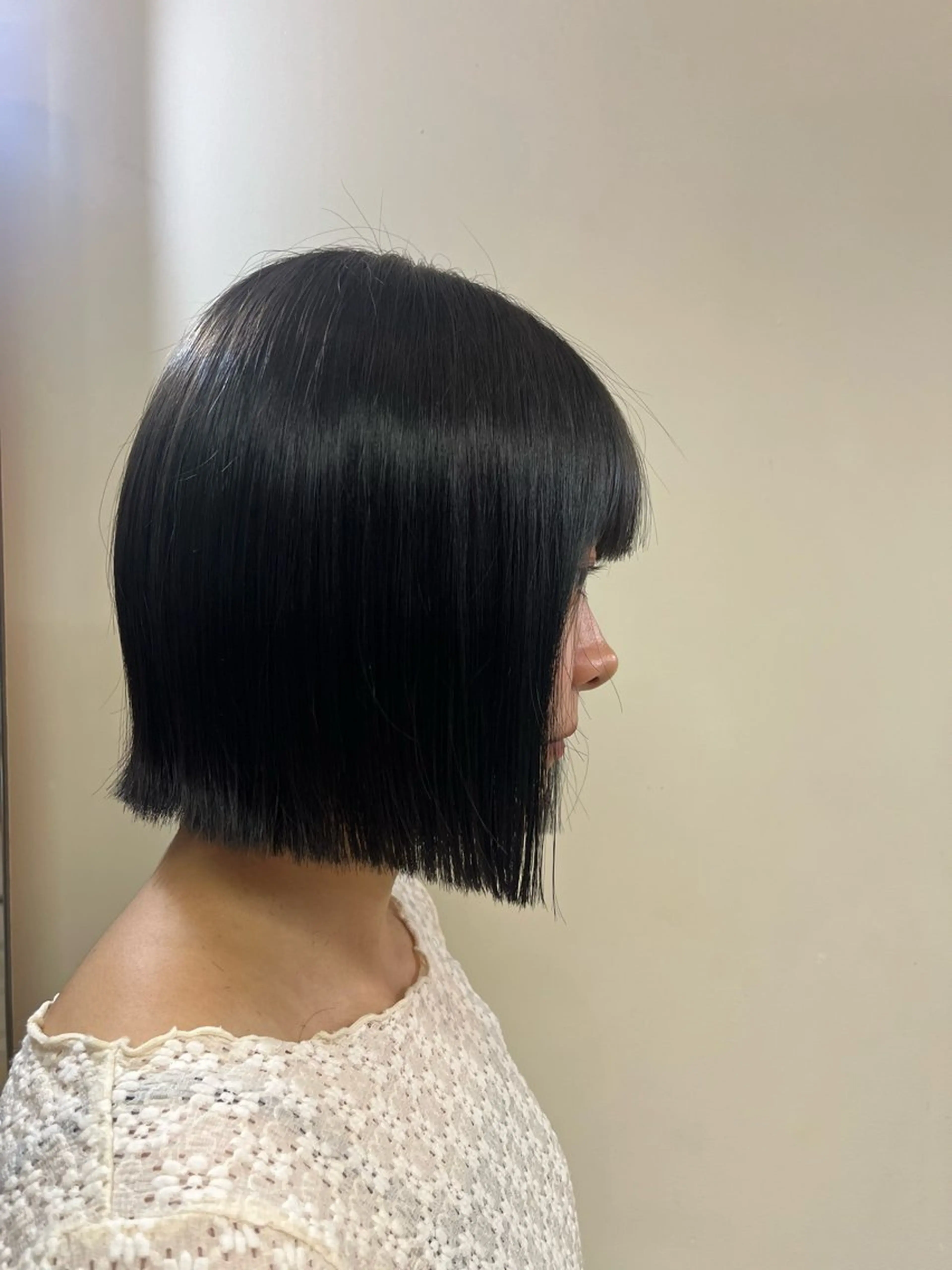 ショート 切りっぱなしボブ ボブ 片岡 未優のヘアスタイル