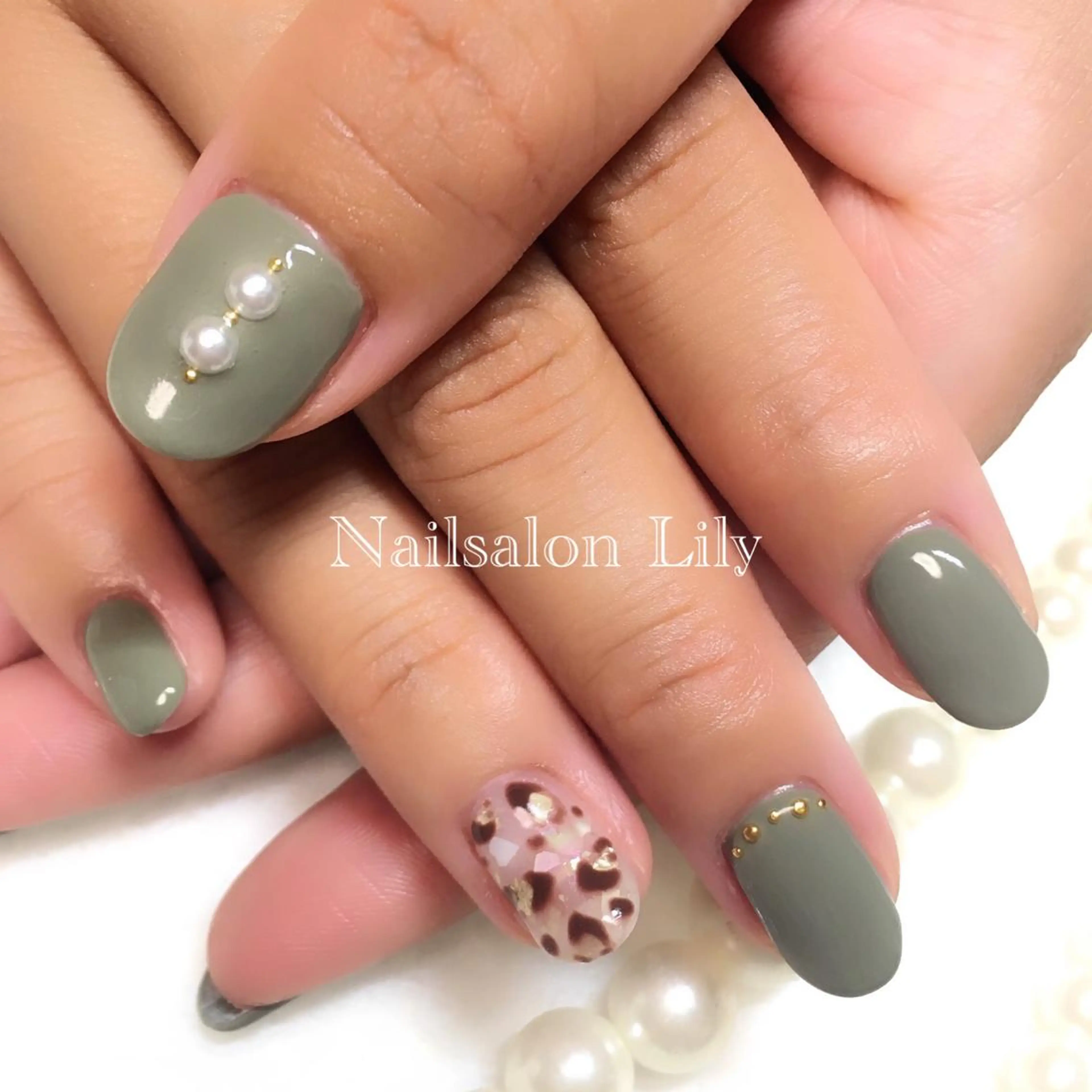 ネイル アニマル柄 Lily*nail 🌻Mii🌻のネイルデザイン