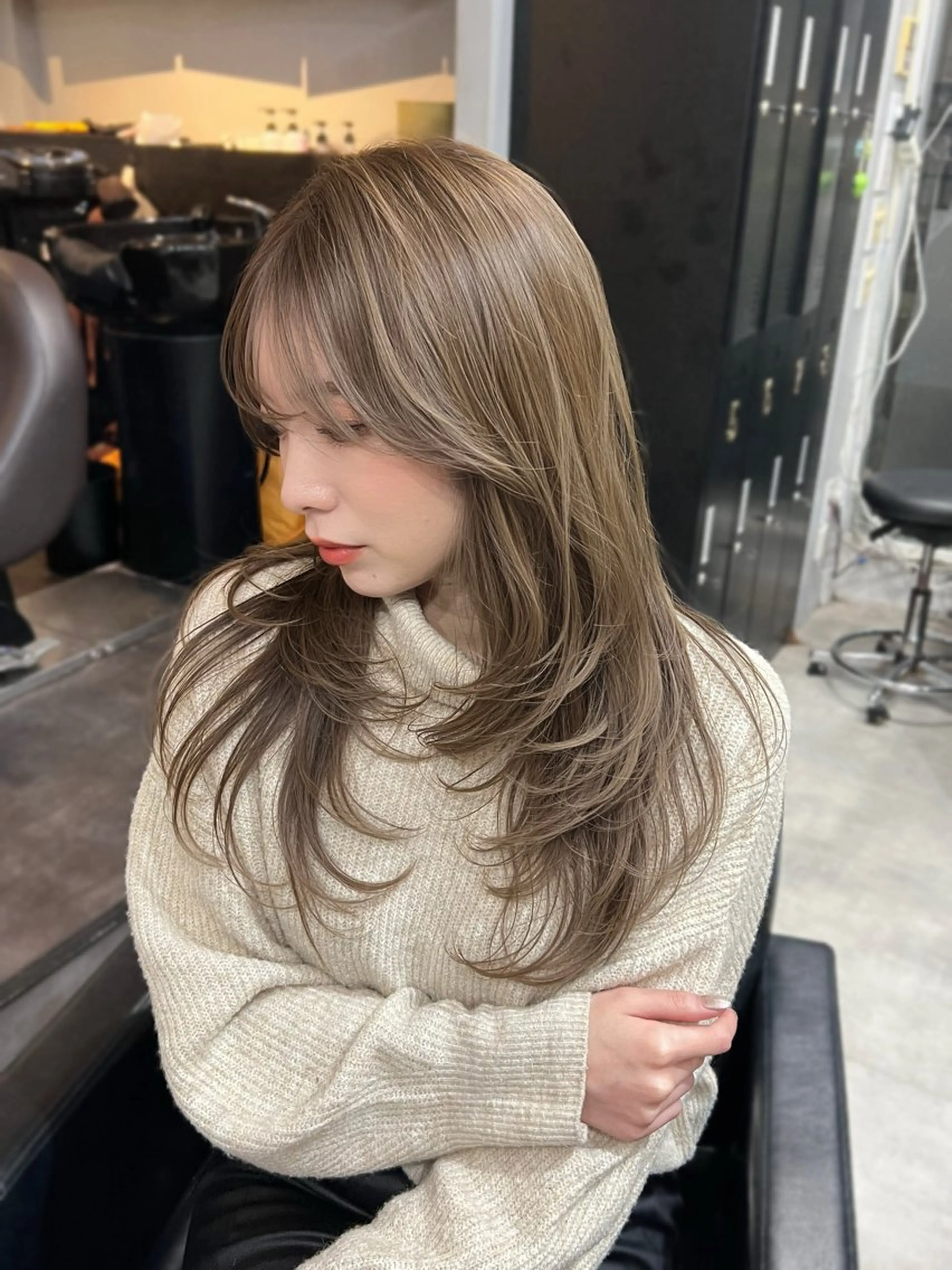 ロング カラー カット ヘアカラー 🪞上品で可愛い韓国 ヘア🪞Rikutoのヘアスタイル