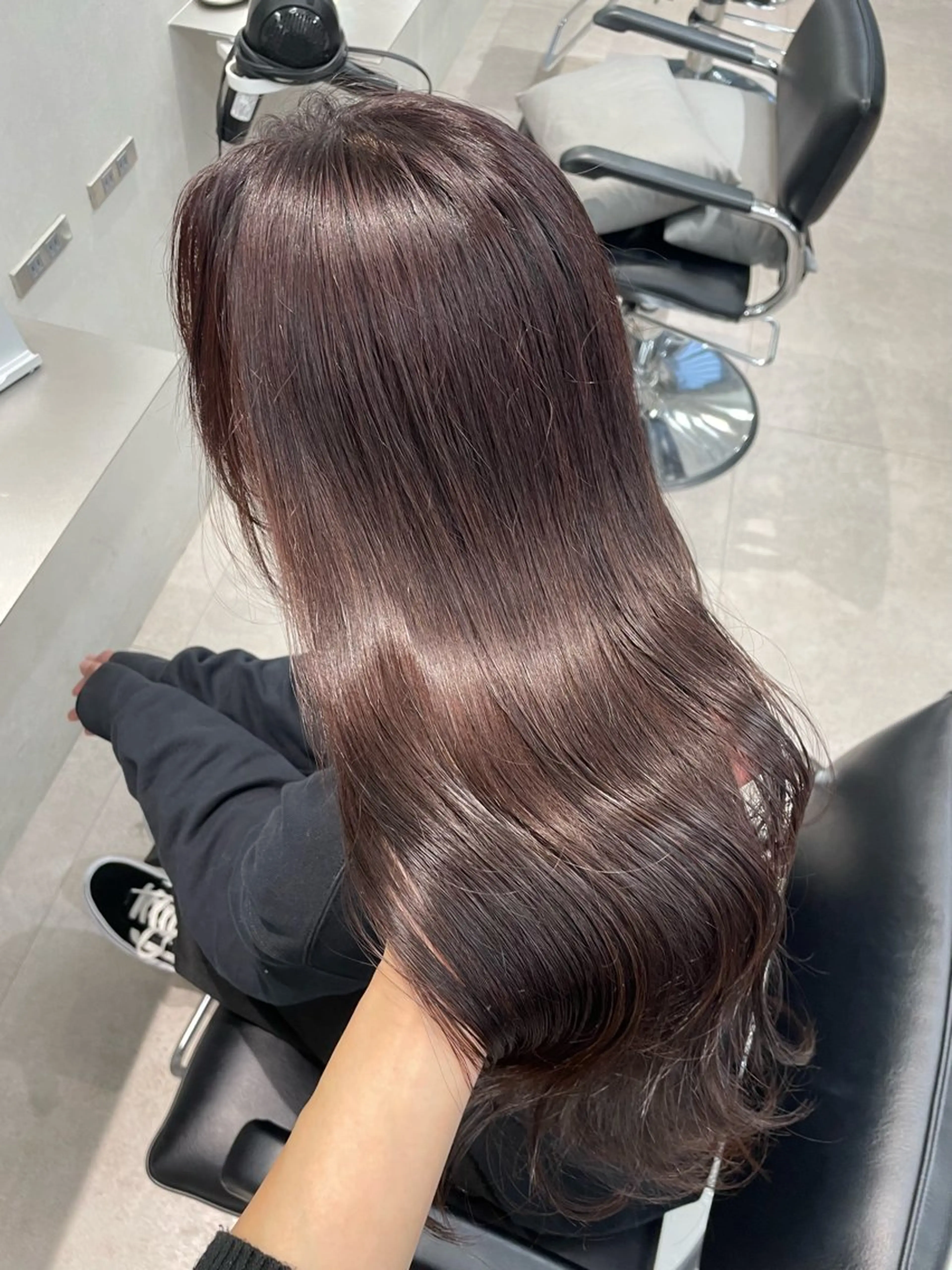 セミロング カラー アッシュ アッシュブラウン ベージュカラー ブラウンカラー 透明感カラー ヘアカラー 表参道/透明感 グレージュ/ブラウンのヘアスタイル