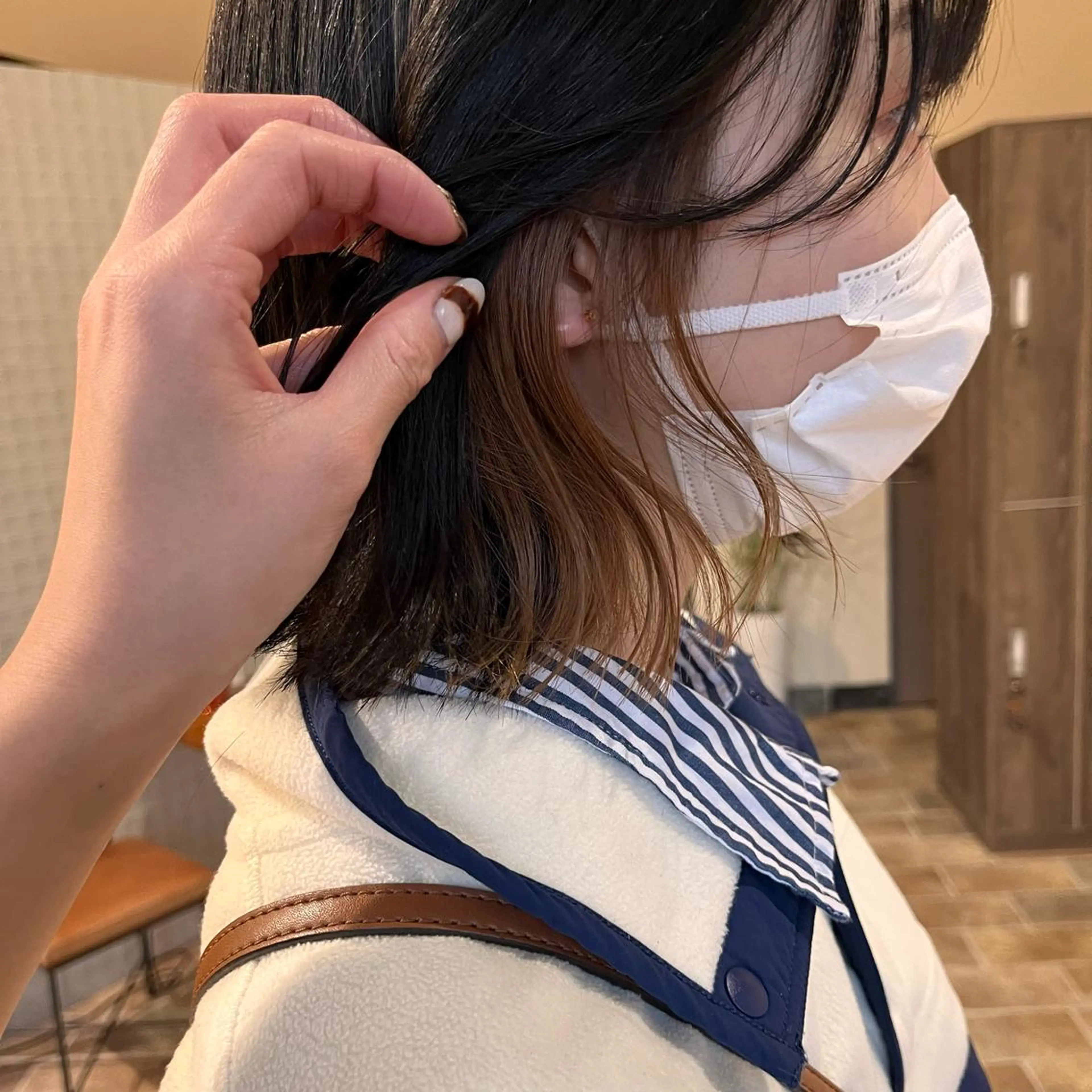 ミディアム 中村 友香のヘアスタイル