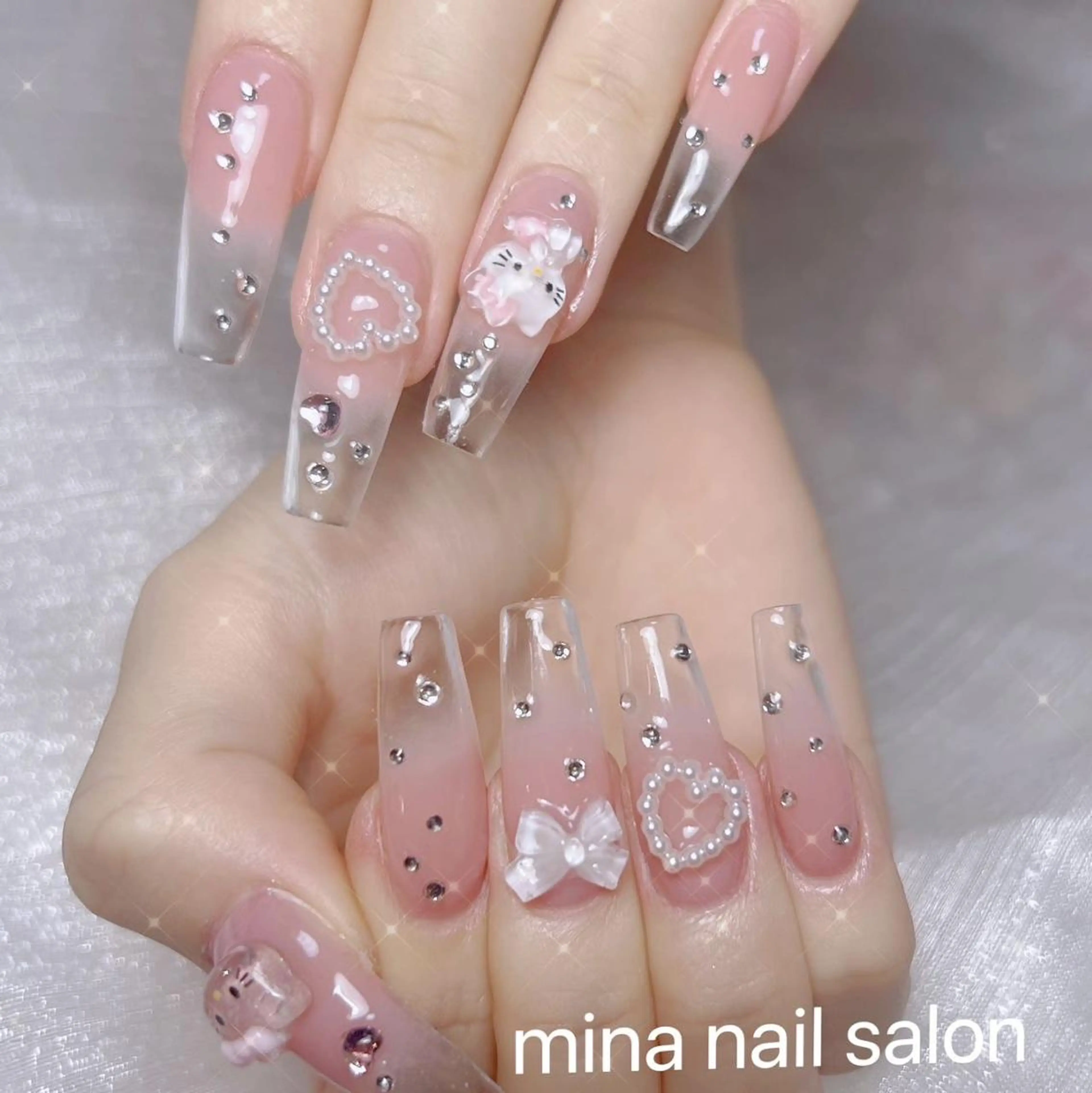 ネイル 🎀まゆ 🪽🐾のネイルデザイン