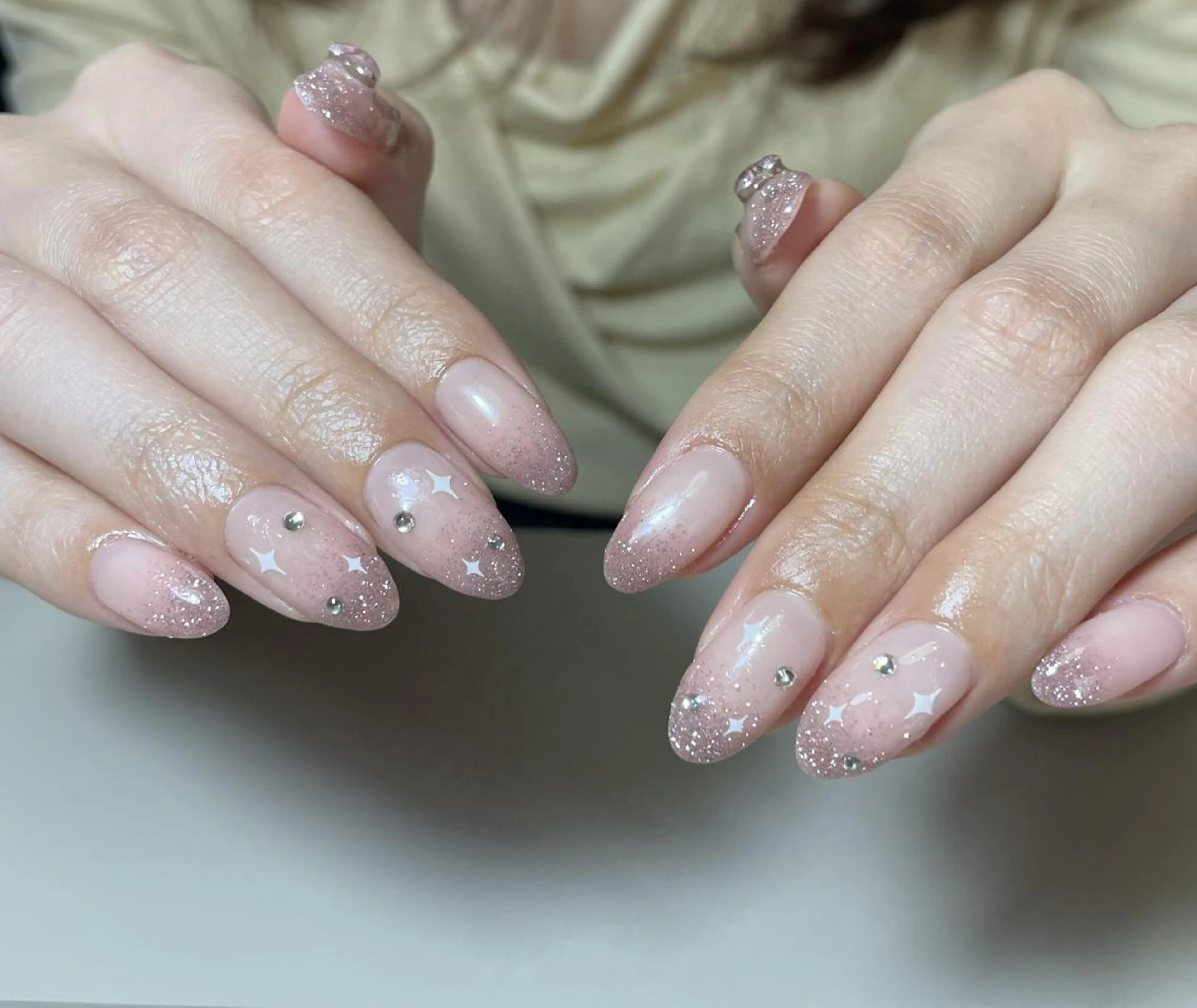 ネイル ハンドネイル ハンドケア 🍑 momo_nailのネイルデザイン