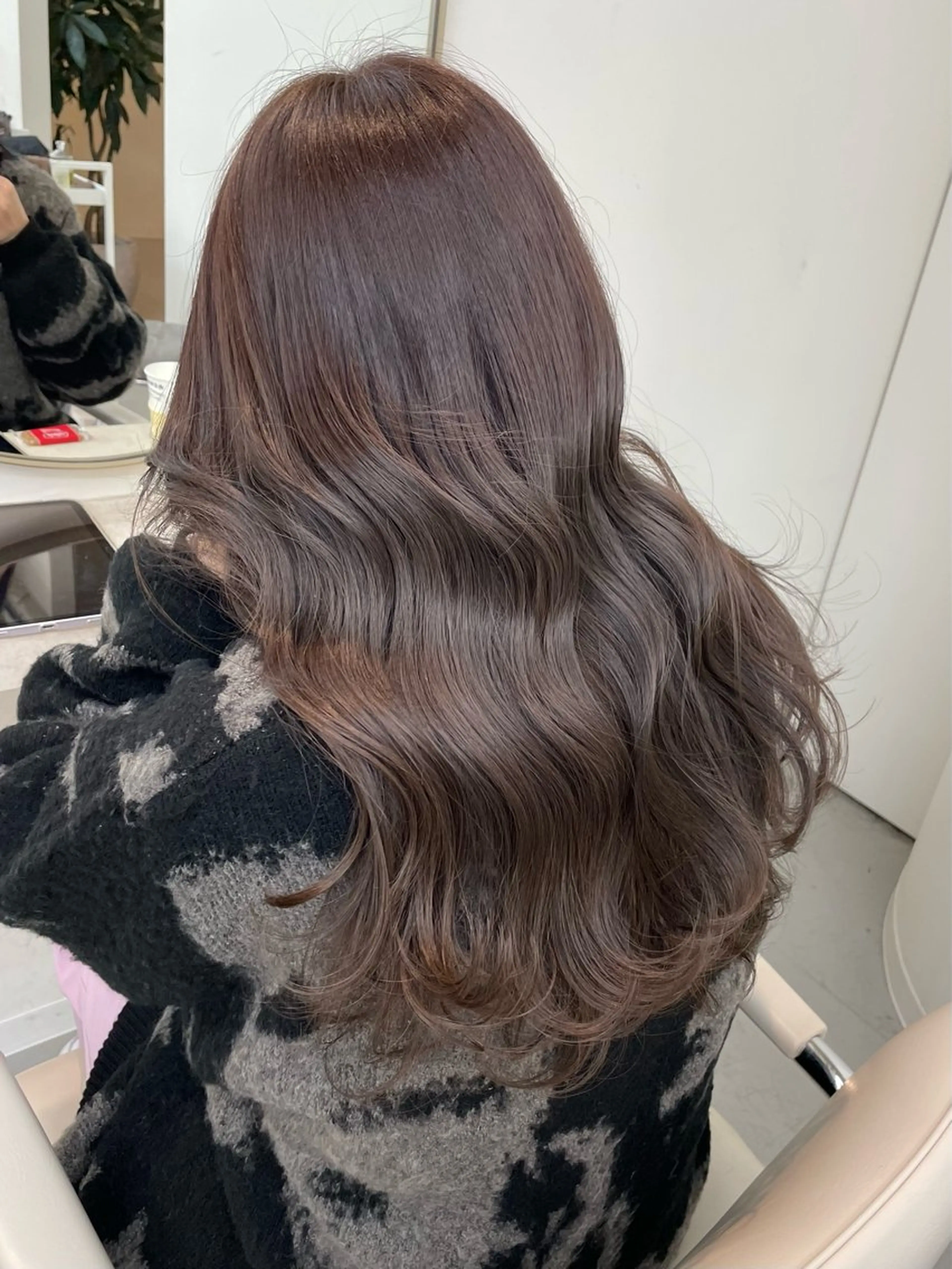 ミディアム ラベンダーブラウン 顔周りカット レイヤーカット miyu 名古屋駅/似合わせのヘアスタイル