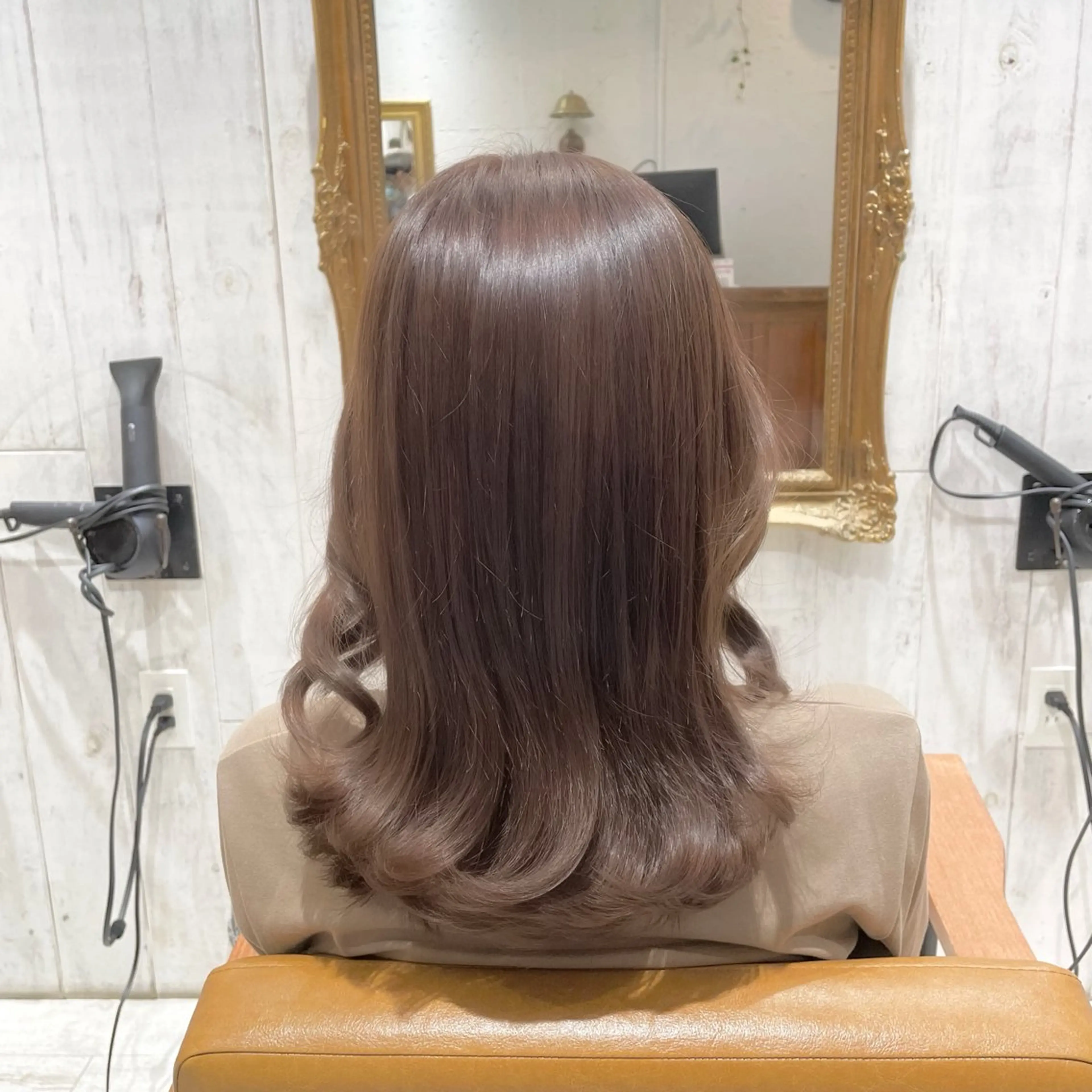 セミロング re view 横山瑞稀のヘアスタイル