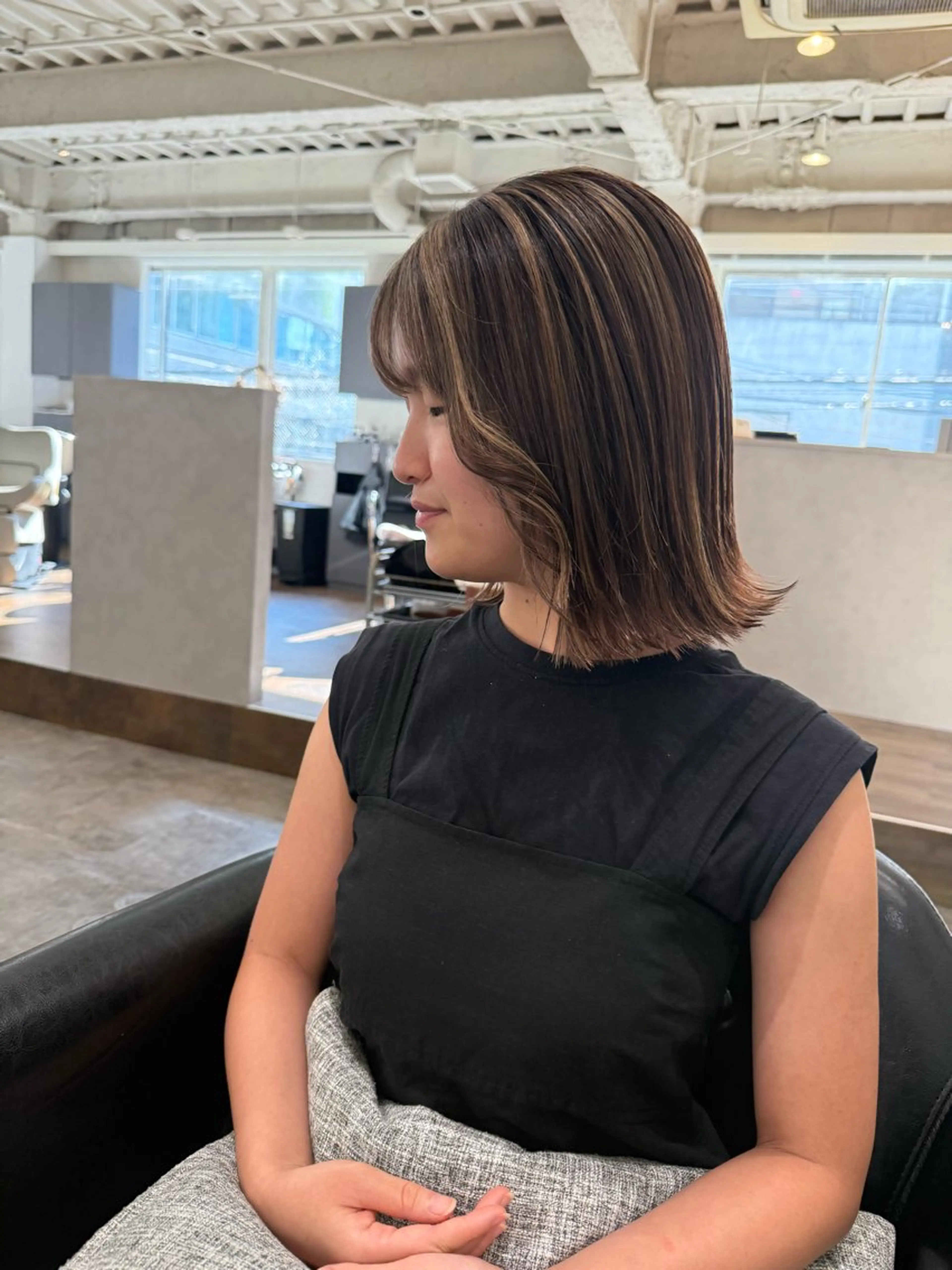 ミディアム ハイライト バレイヤージュモデル 募集👒ヨンスクのヘアスタイル