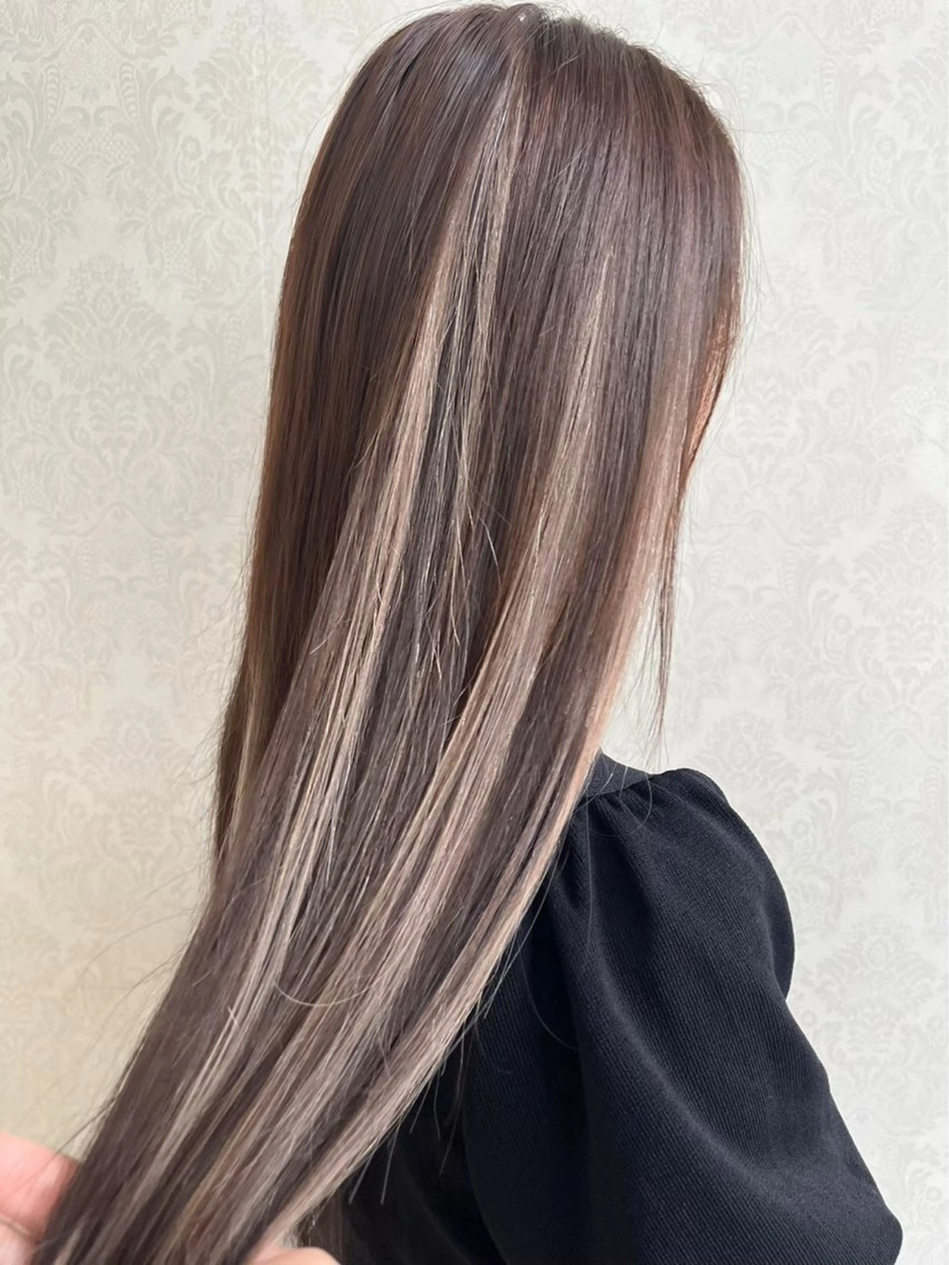 セミロング カラー 青木 捺稀のヘアスタイル