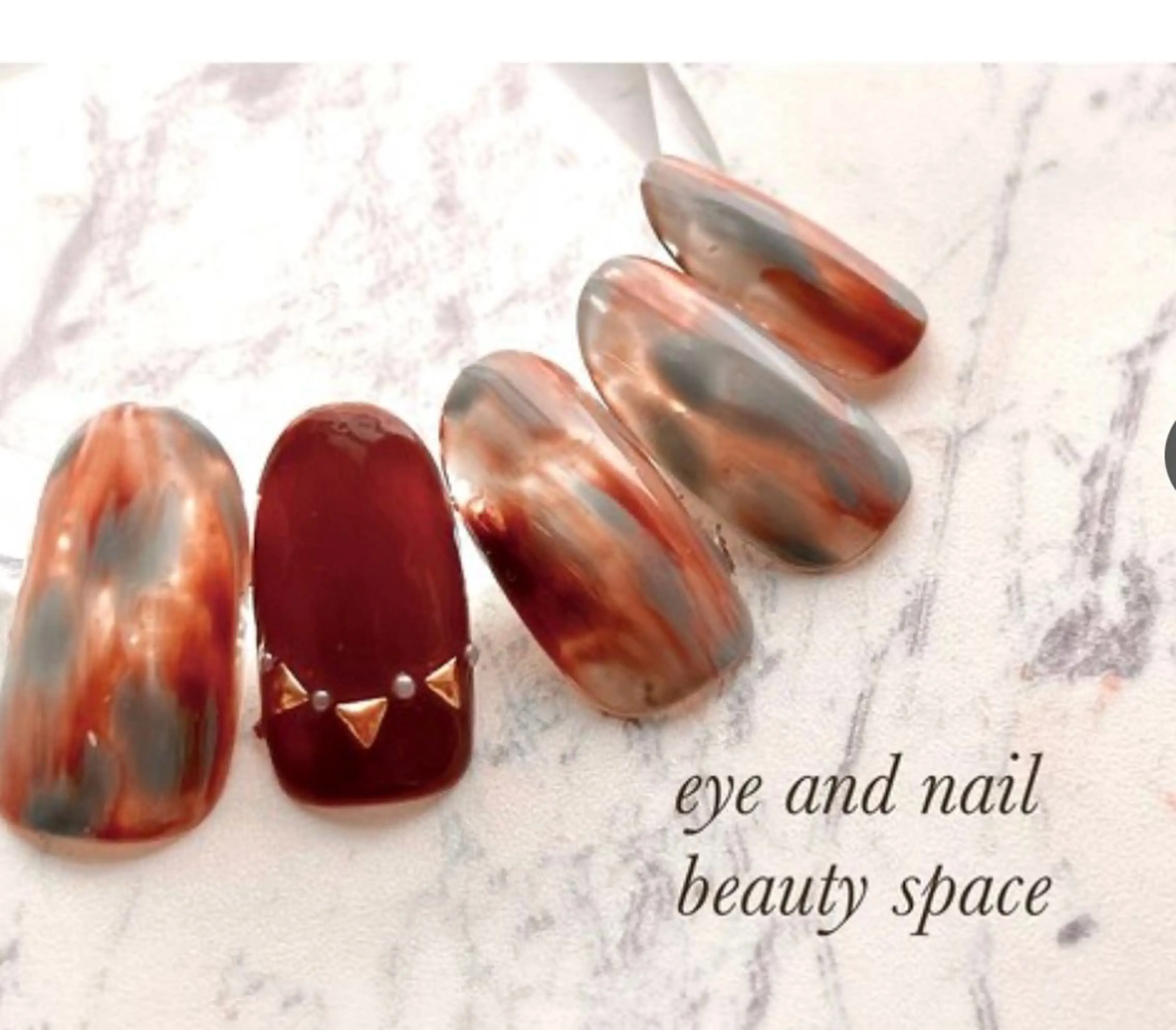 ネイル ニュアンスネイル 杉山 ネイリストのネイルデザイン