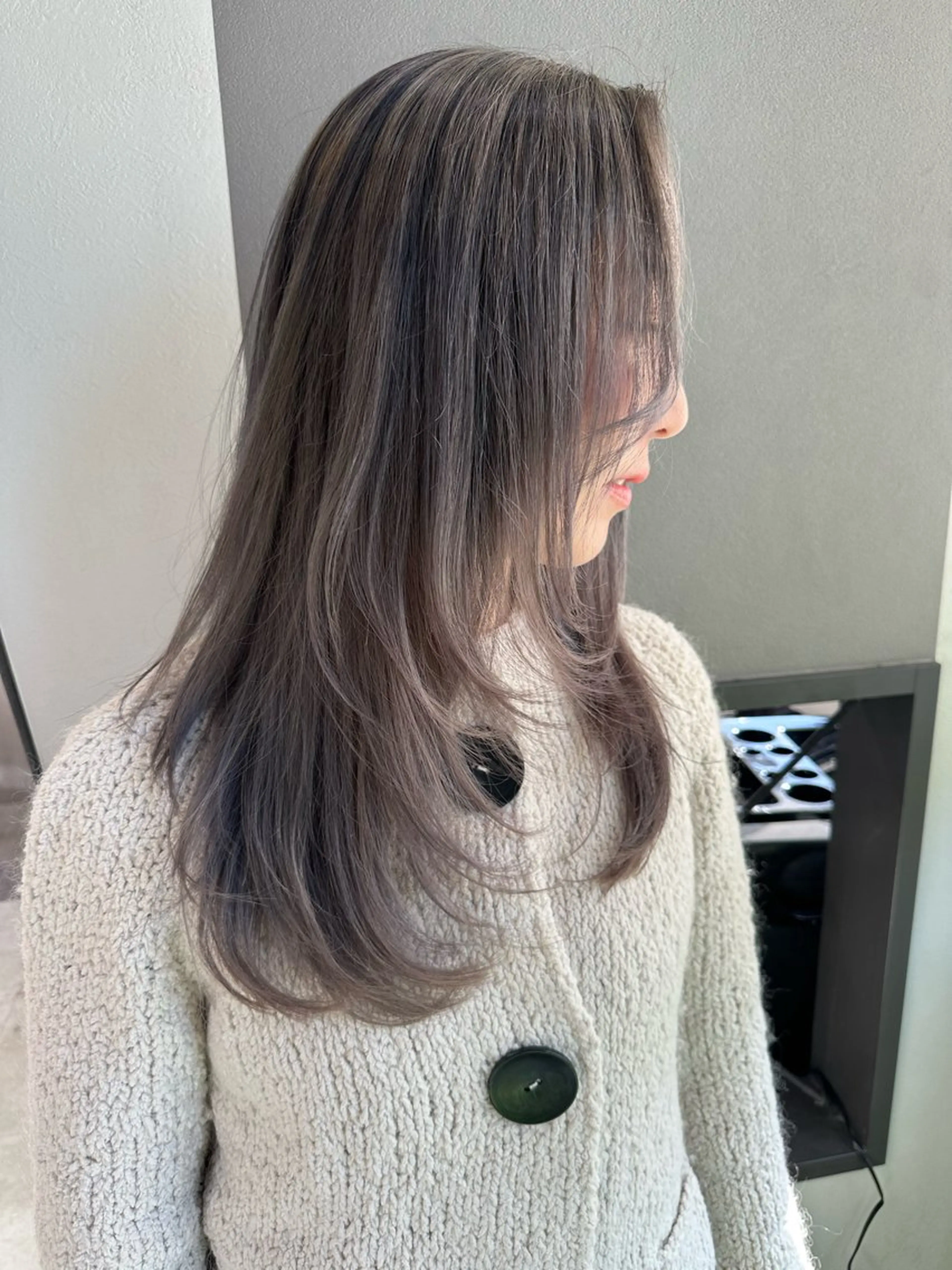 ロング レイヤーカット AIRI layer cut hairのヘアスタイル