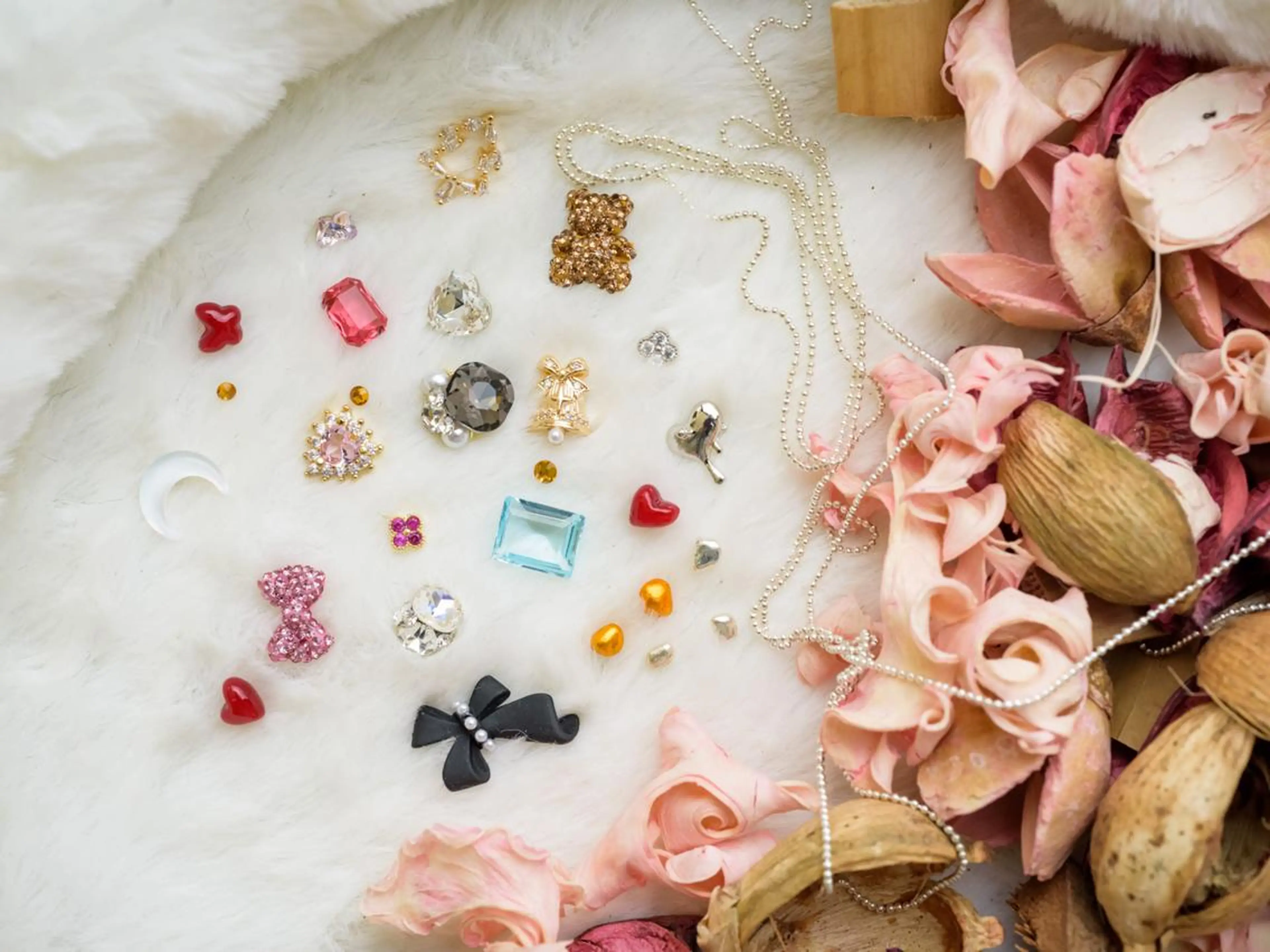 ネイル ToliyDeliy ネイルサロンのネイルデザイン