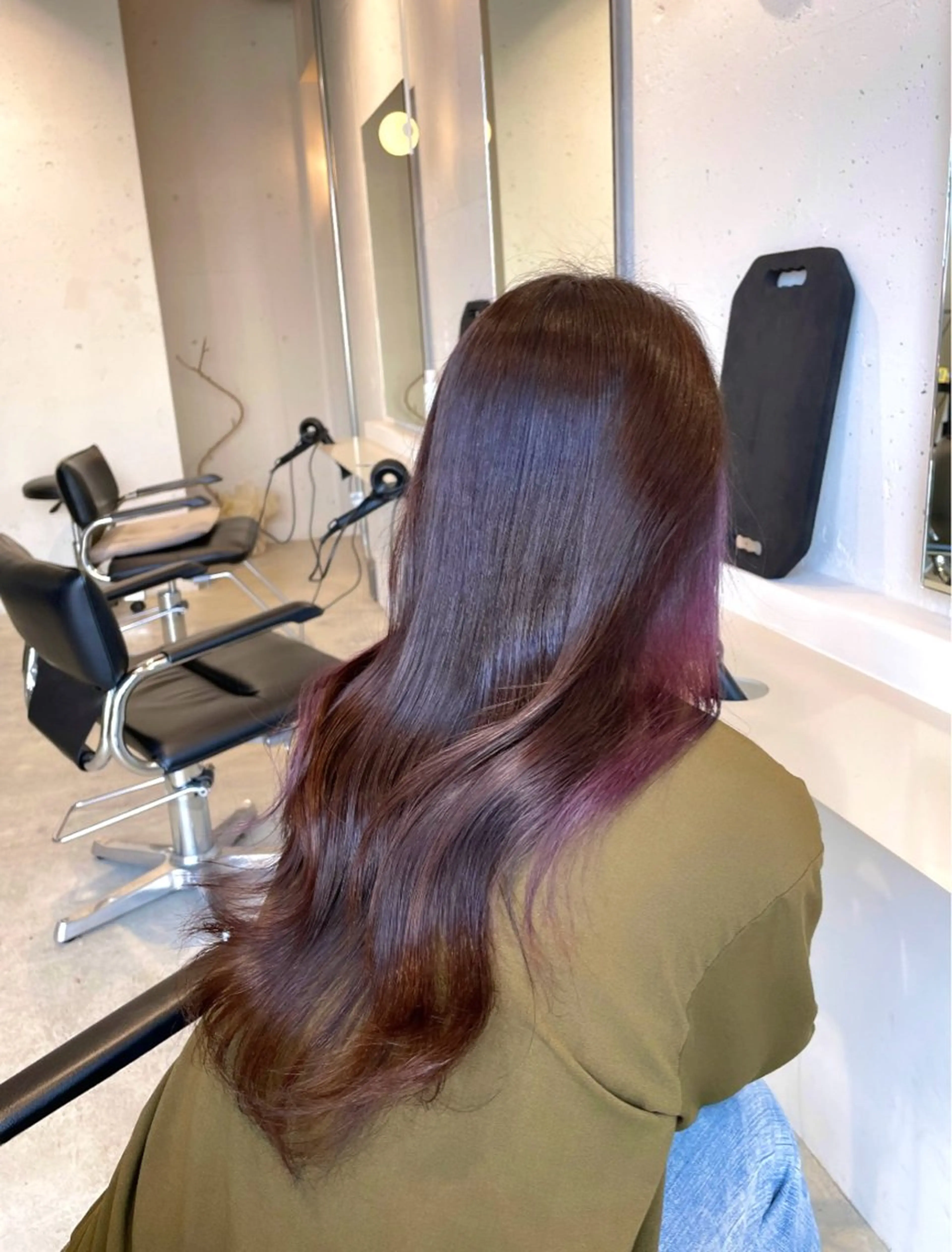 ロング カラー tim hinaのヘアスタイル