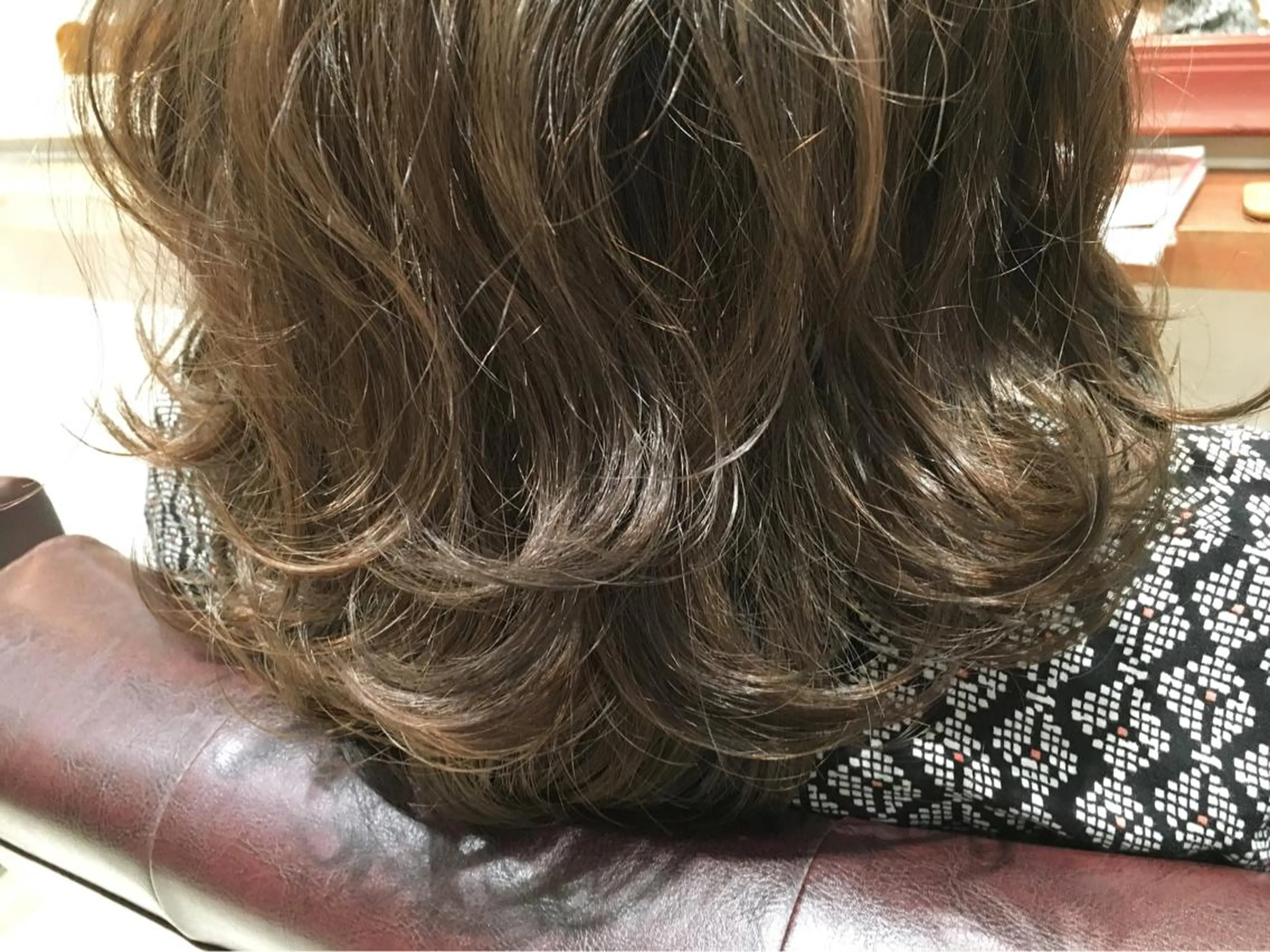 セミロング カラー nakahara madokaのヘアスタイル