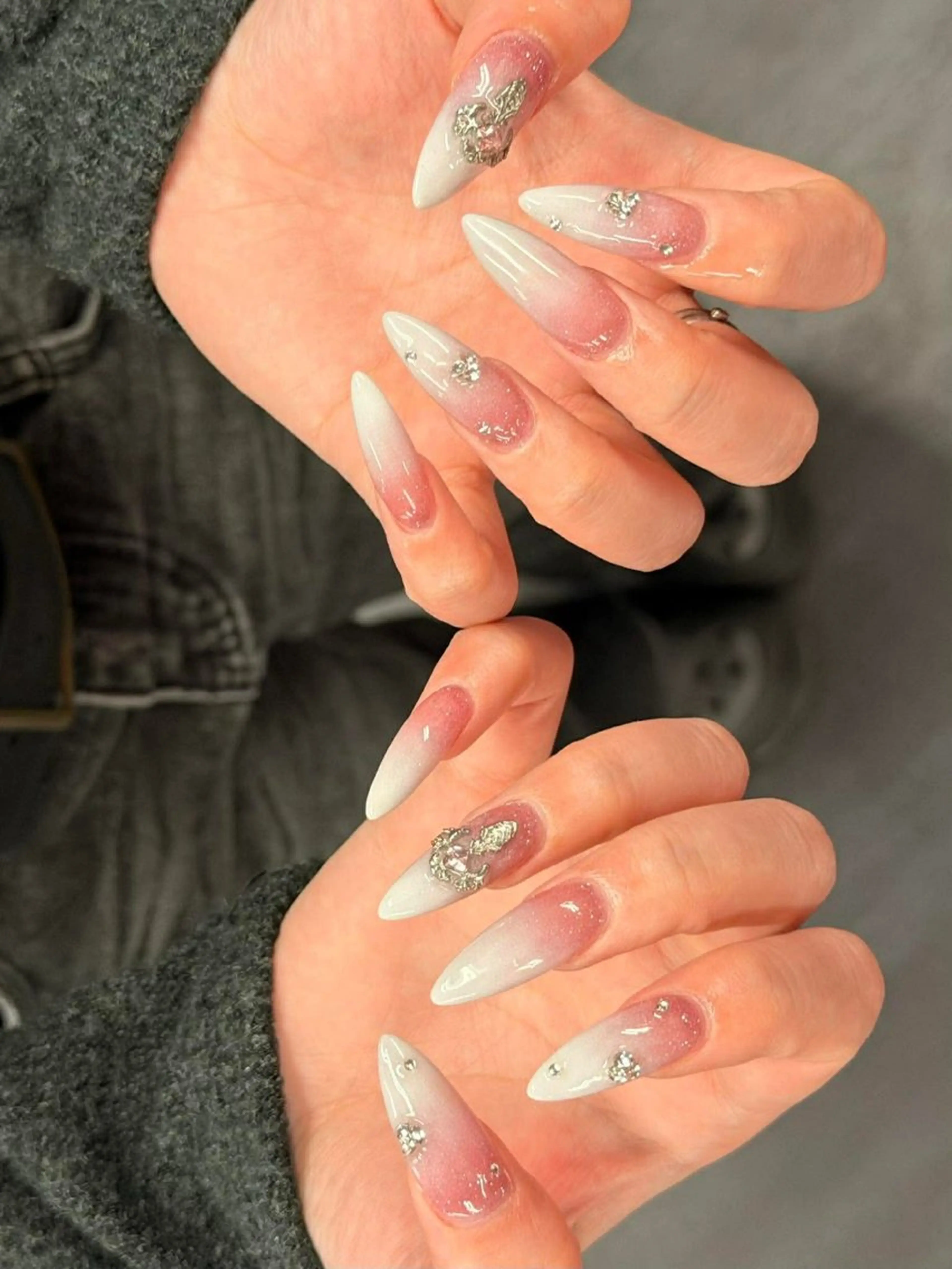 ネイル 韓国ネイル 持ち込み ニュアンスネイル ネイルチップ ハンドネイル Tini ANA.CHUOのネイルデザイン