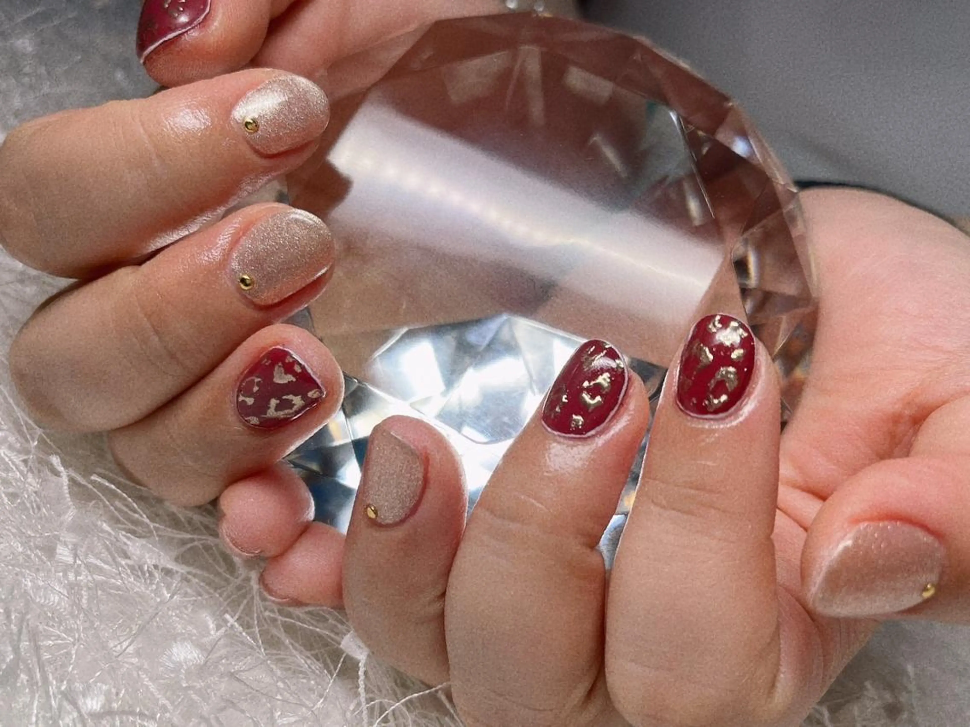 ネイル アニマル柄 アートネイル オーロラネイル 長さ出し ジェルネイル ハンドネイル Nail&eye Belire 新宿のネイルデザイン