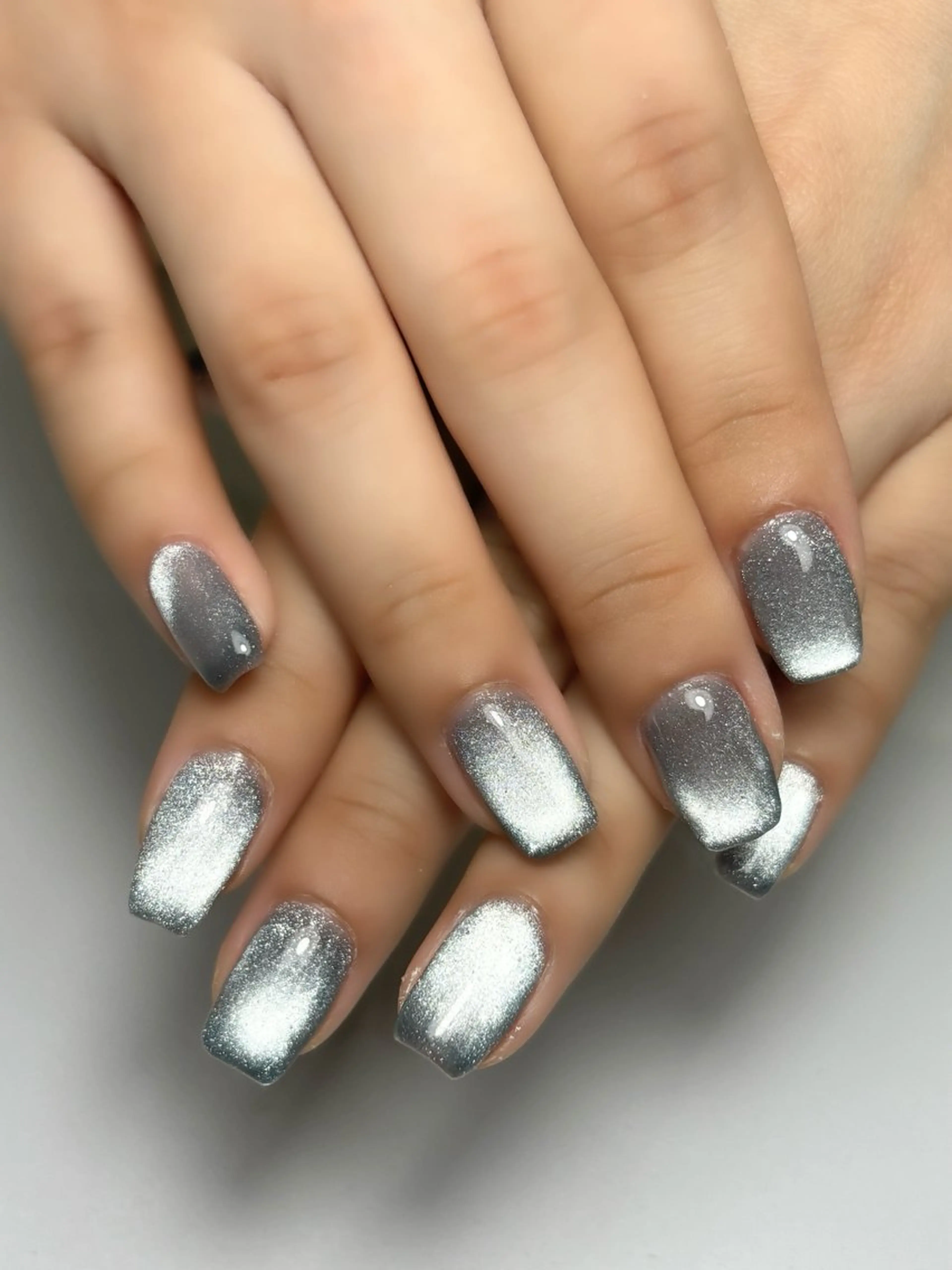 ネイル エルバイノリコ 岩下パラジェル取扱店のネイルデザイン