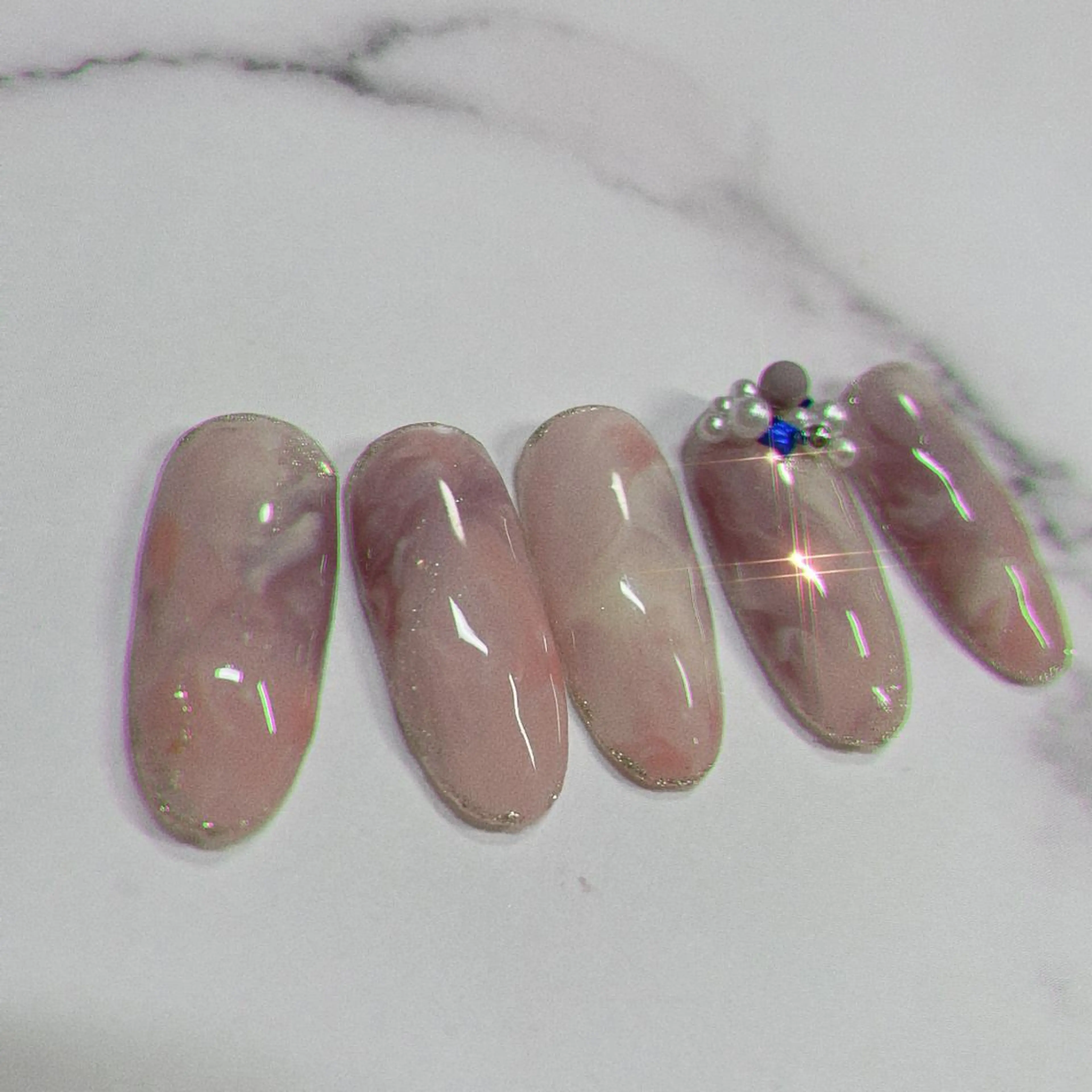 ネイル ニュアンスネイル 奥園 良恵のネイルデザイン