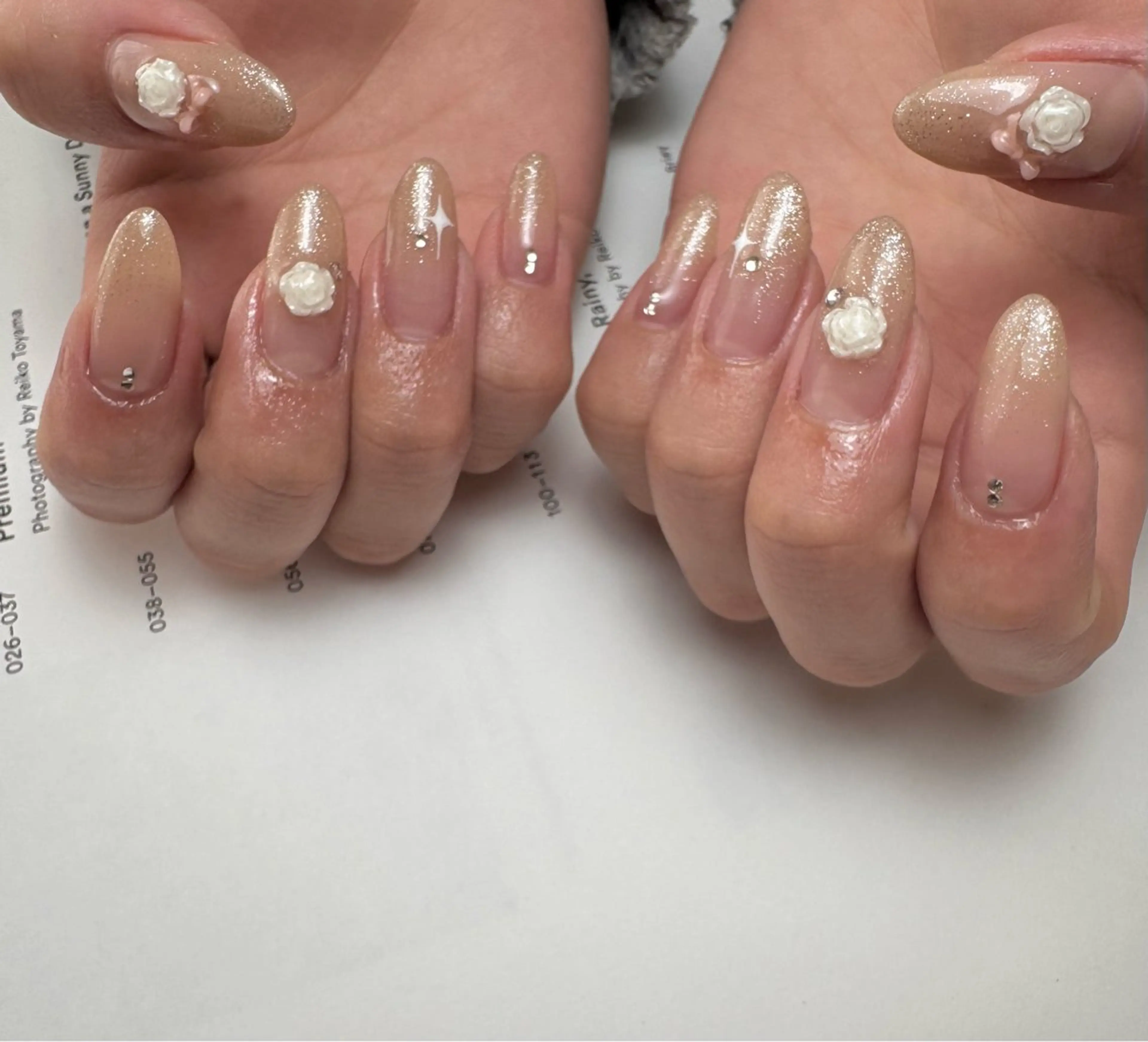 ネイル フラッシュネイル グラデーション ハンドネイル 白日-hakubi nail-のネイルデザイン