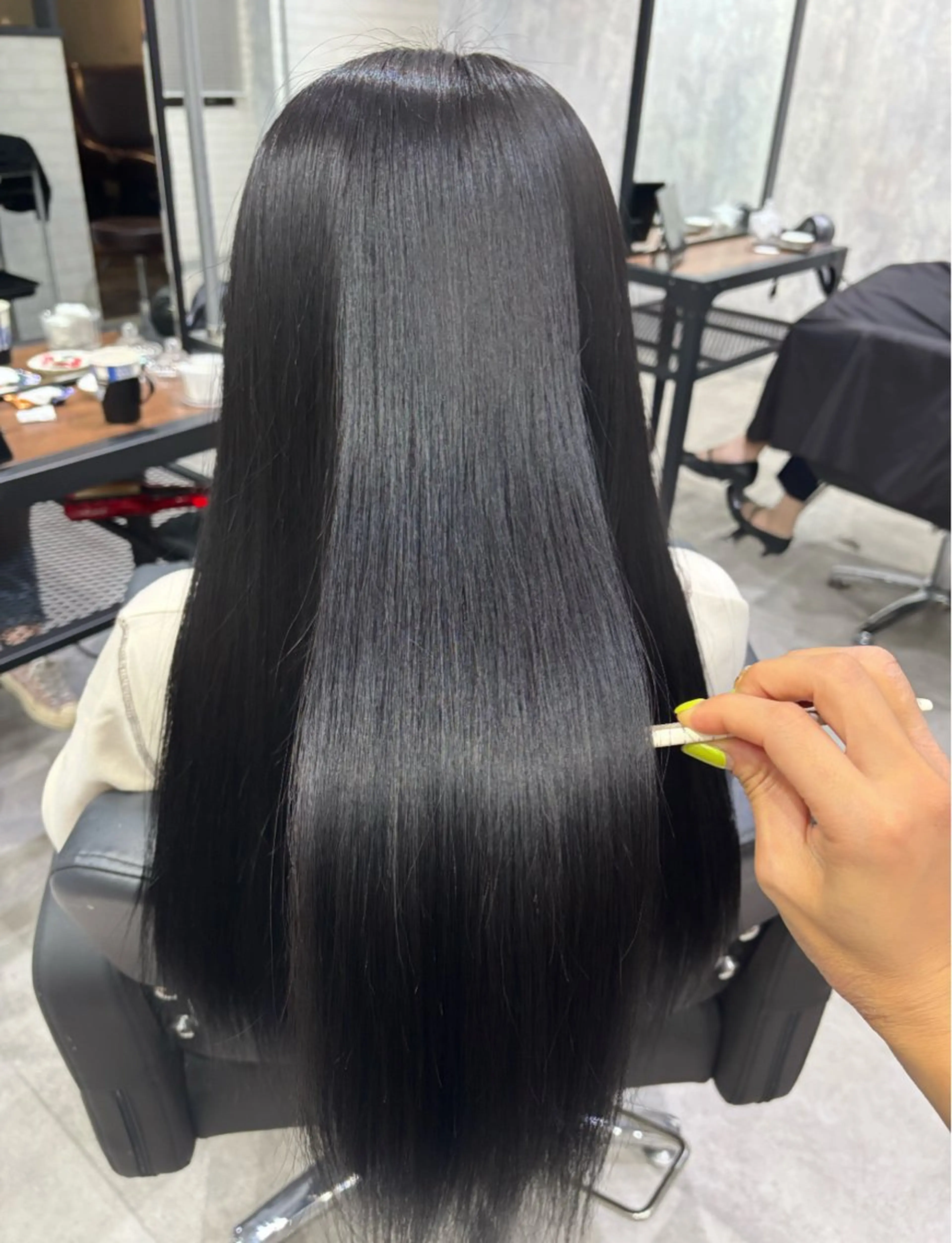 ロング カラー ヘアアレンジ ヘアカラー トリートメント kei🤎ベージュ /透明感カラー/博多のヘアスタイル
