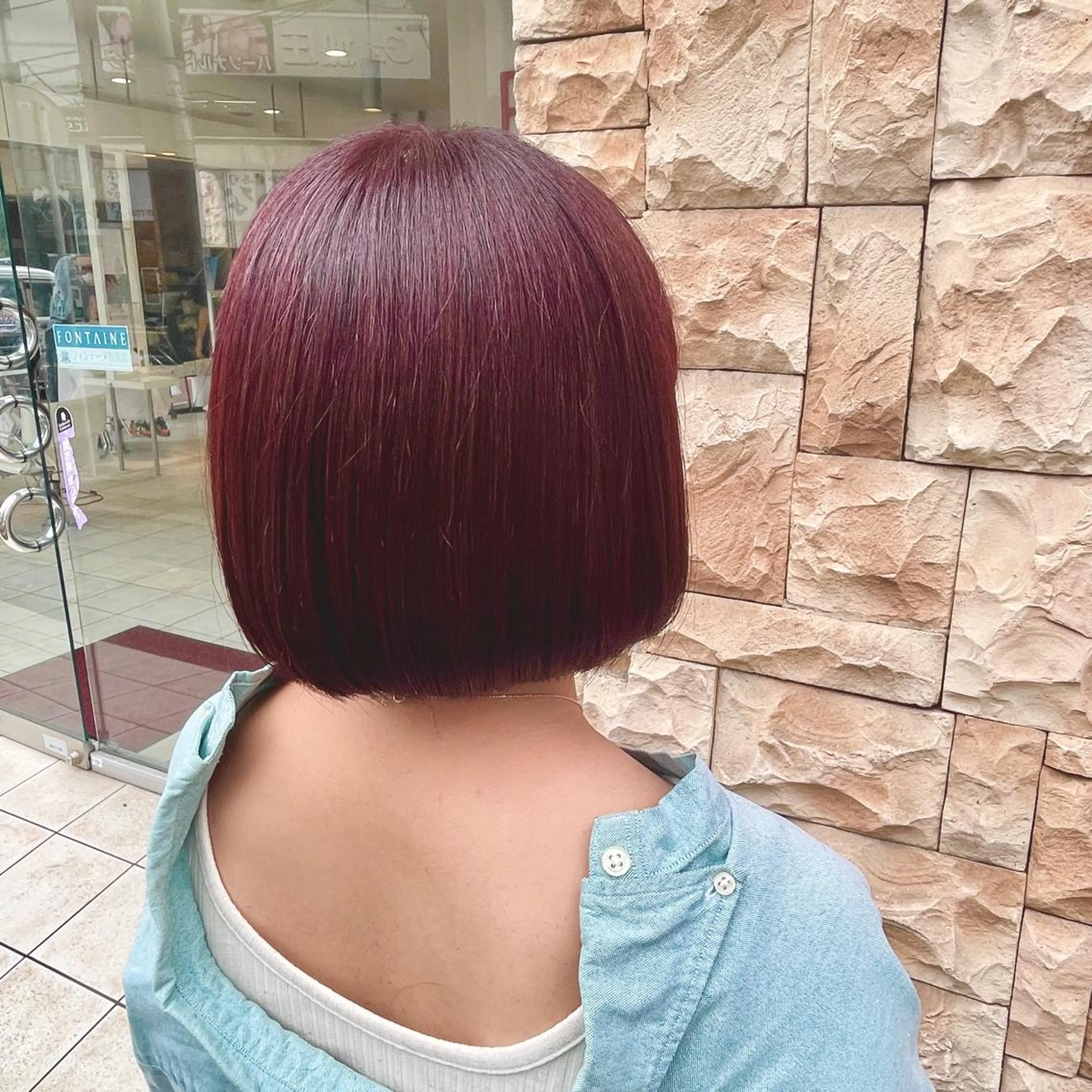 ショート カラー ブリーチ/ヘアセット 【𝙍𝙞𝙣𝙤】のヘアスタイル