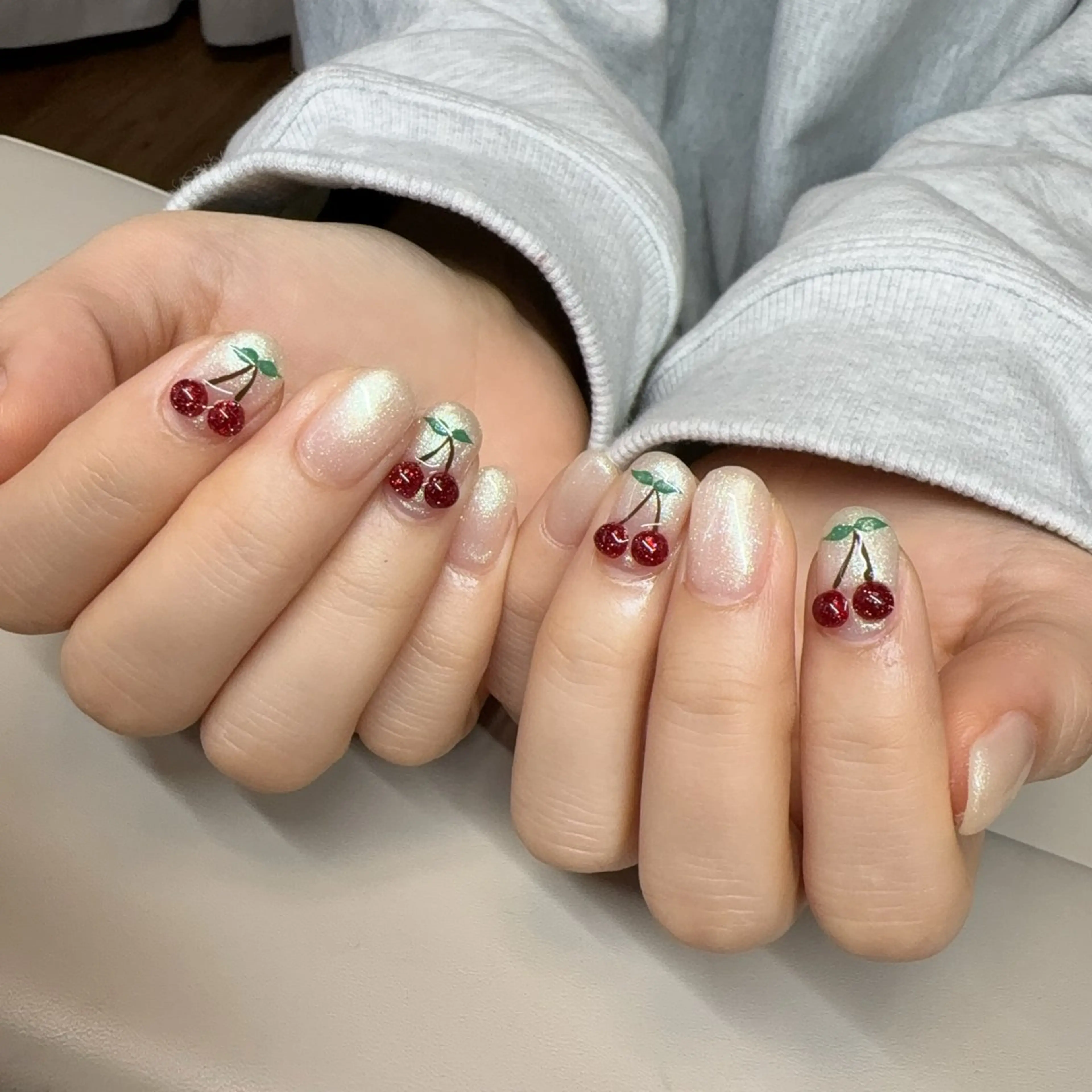 ネイル 成人式 フレンチネイル ジェルネイル グラデーション マグネットネイル ハンドネイル Rika  nail cocoのネイルデザイン