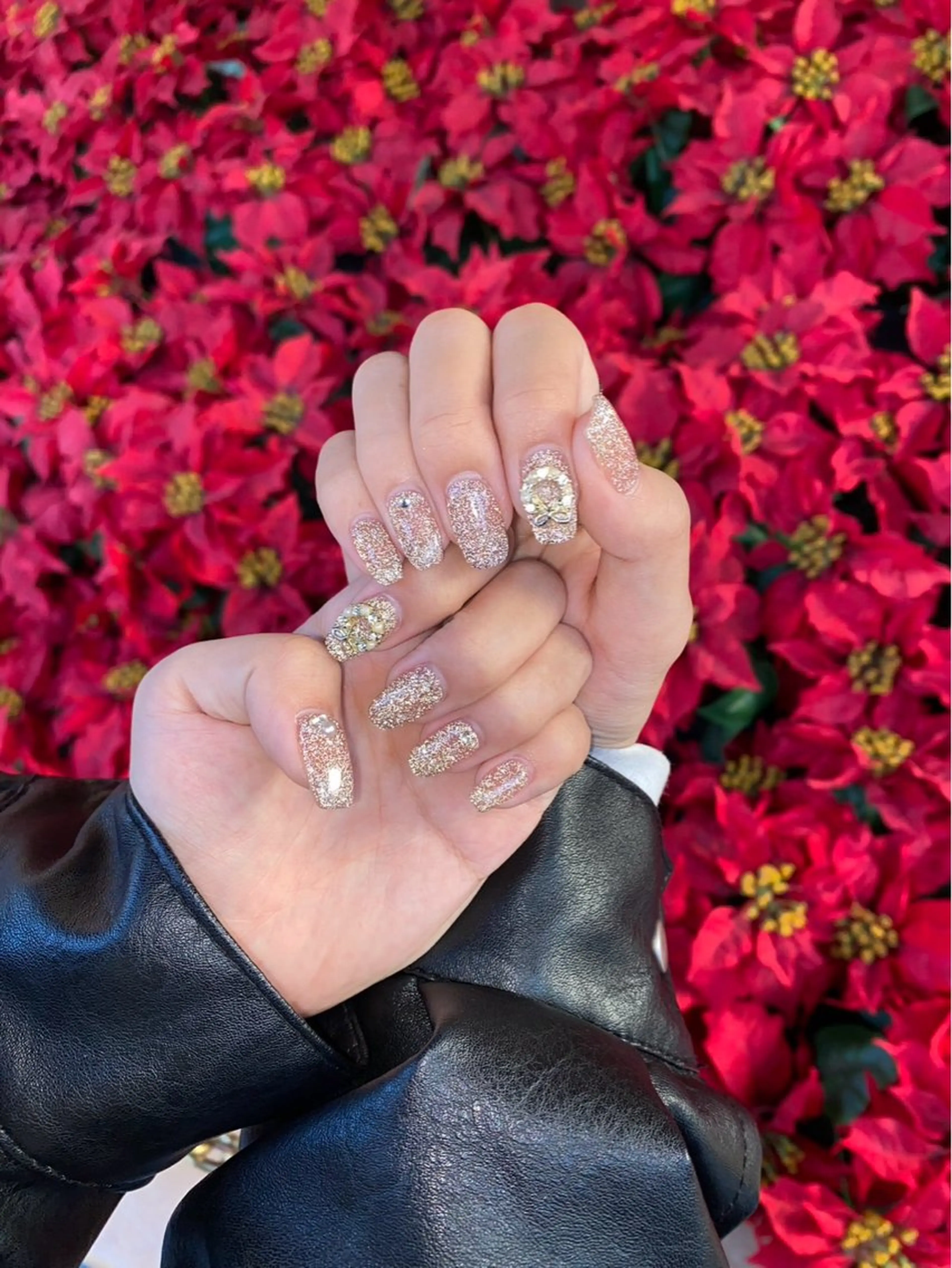 ネイル ブルー フレンチネイル キラキラネイル マグネットネイル ニュアンスネイル ハンドネイル timtam --sakiのネイルデザイン