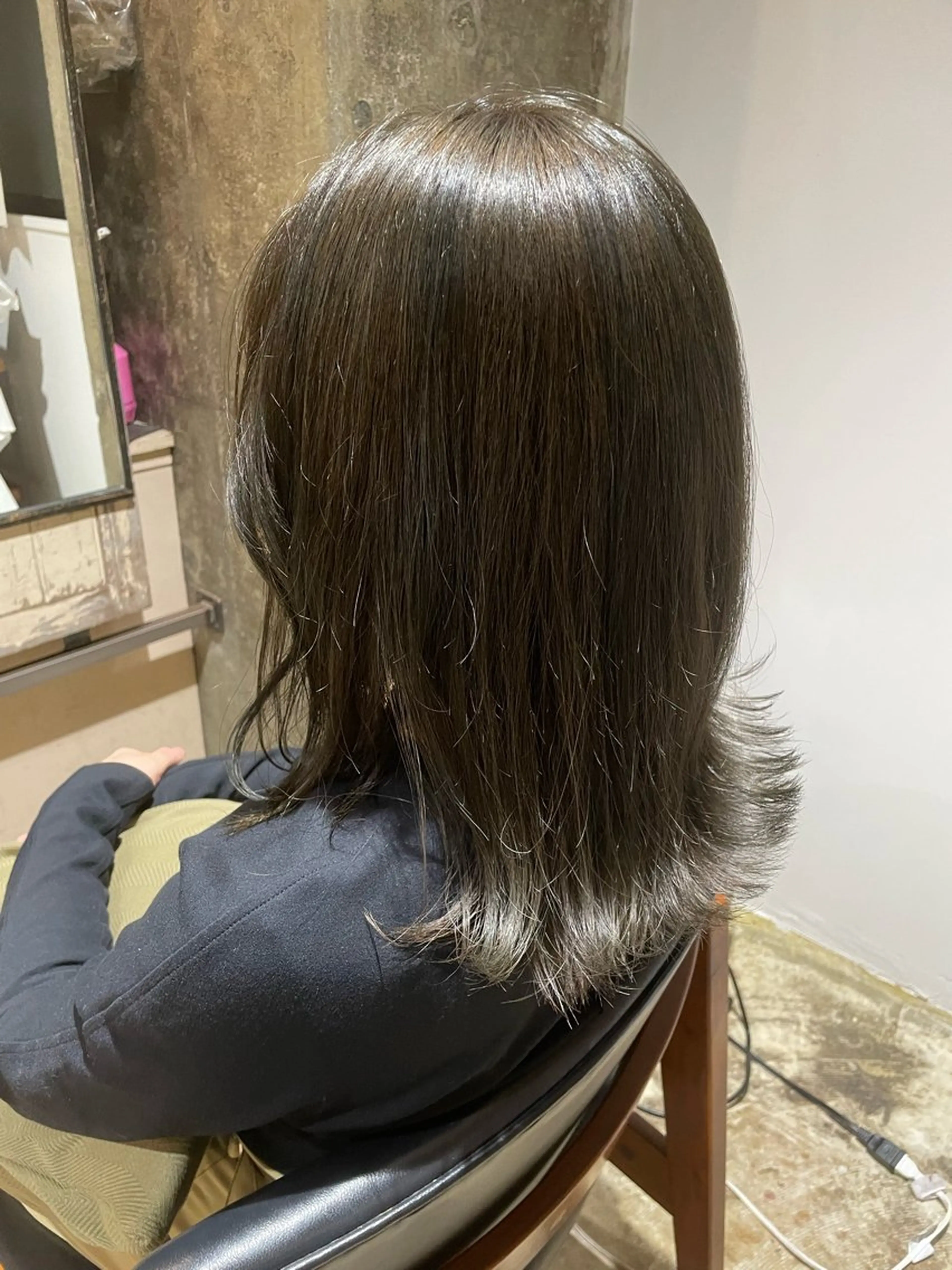 セミロング 舩津 菜月のヘアスタイル