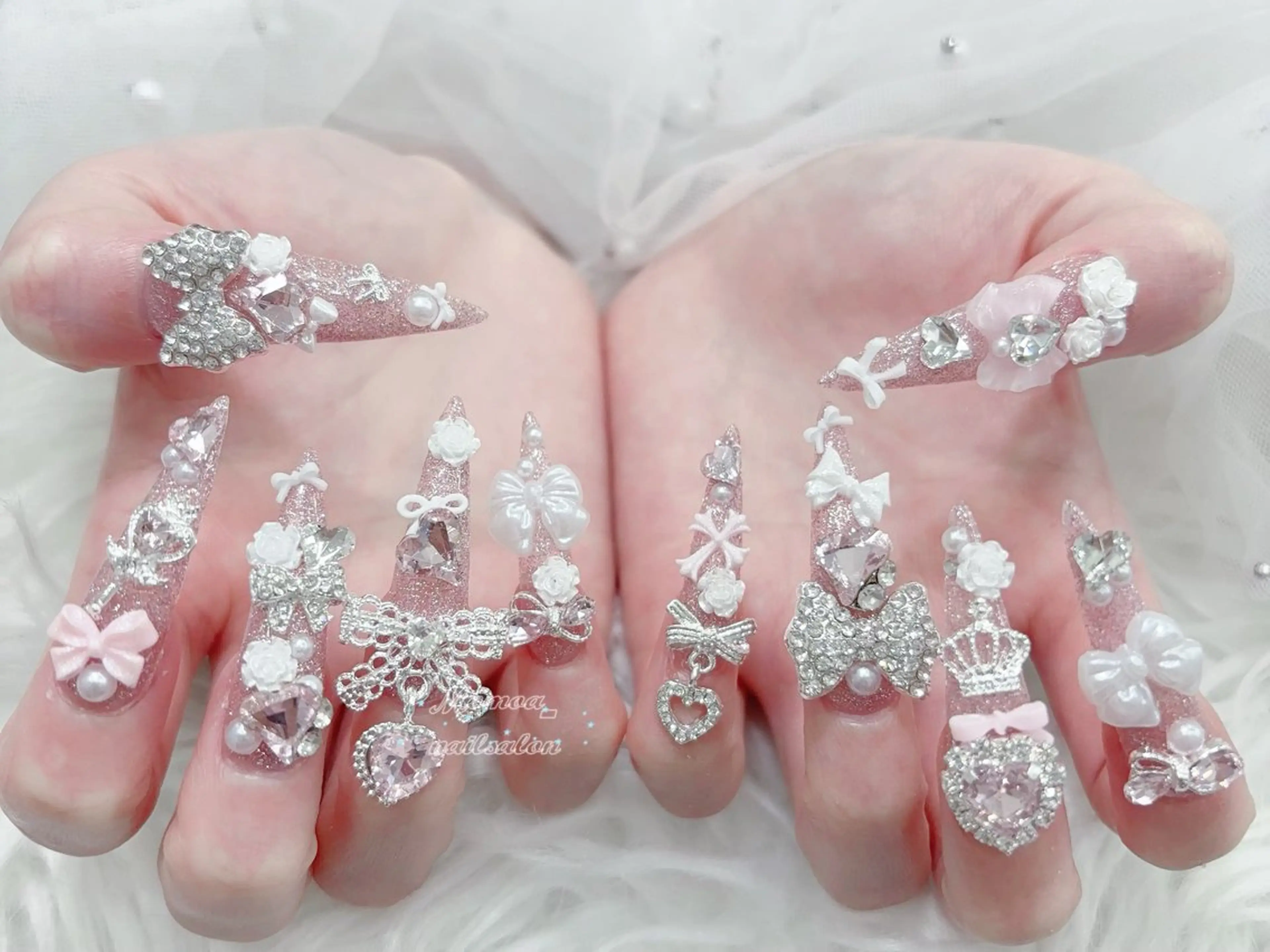 ネイル 成人式 マグネットネイル 大理石ネイル(マーブル) リボン 夏ネイル ハンドネイル MoMoA Nail ネイル長さ出し専門店のネイルデザイン