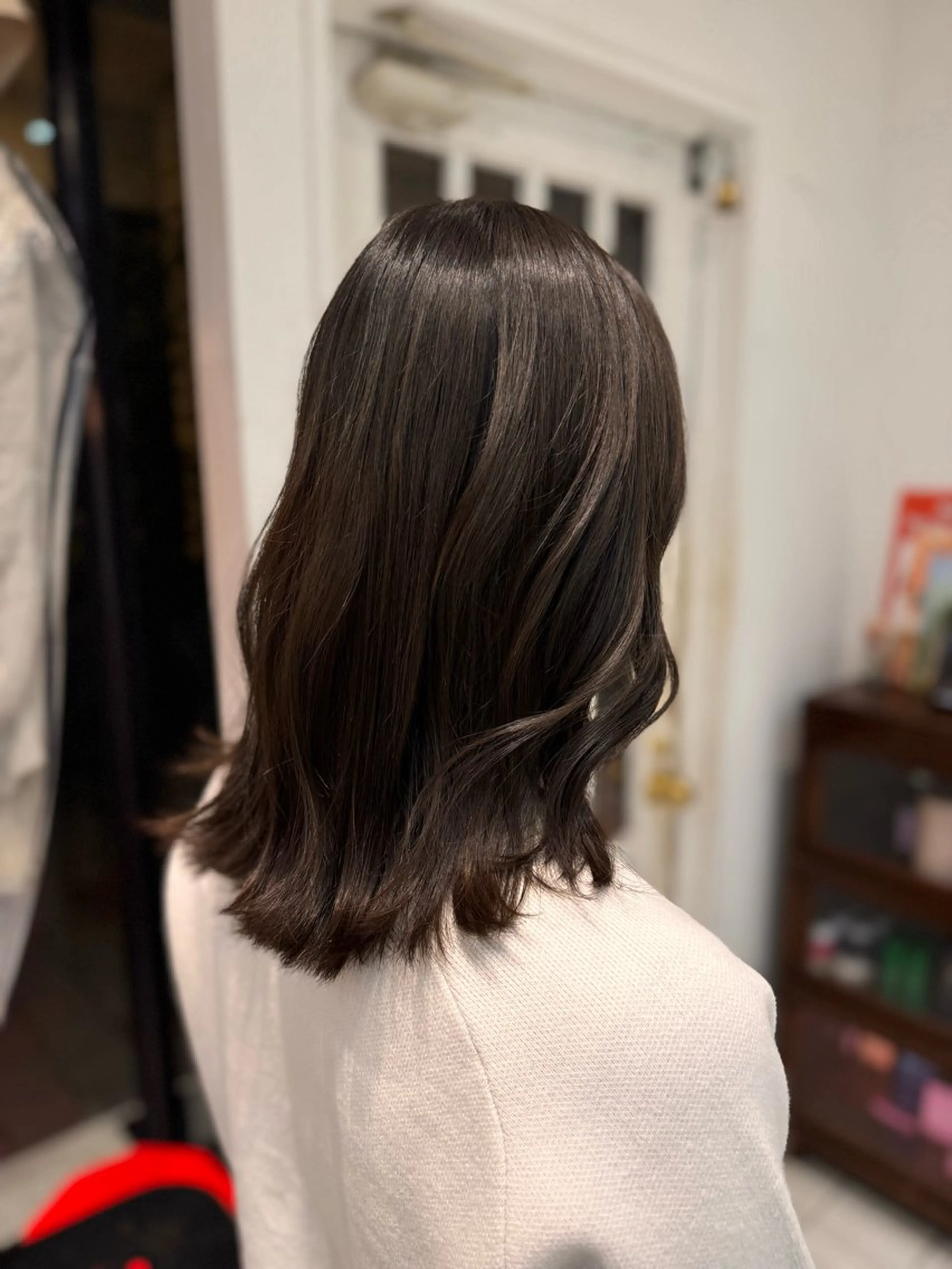 カラー 谷口 真衣のヘアスタイル
