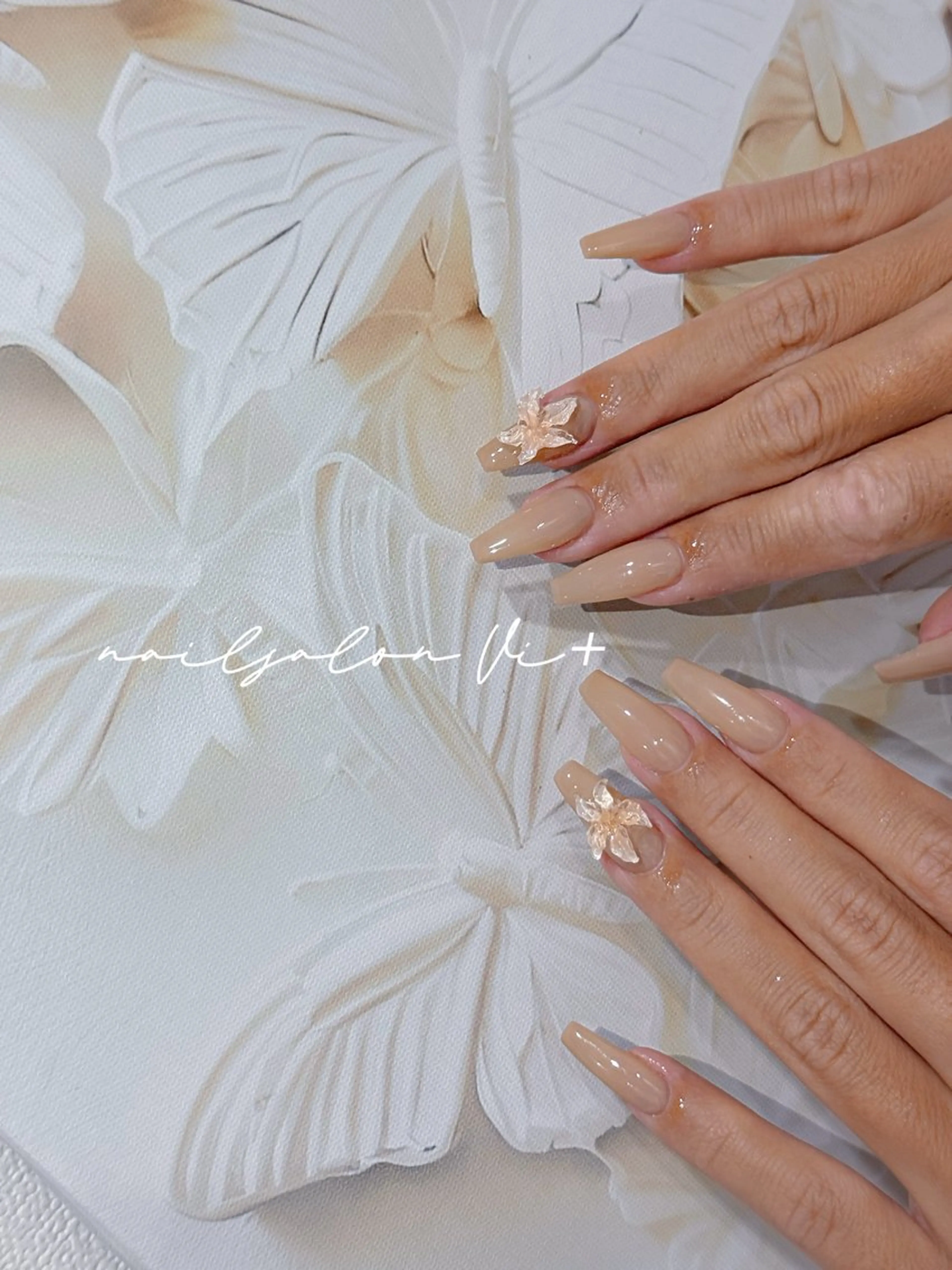 ネイル ハンドネイル ✨Nailsalon Vi+✨のネイルデザイン