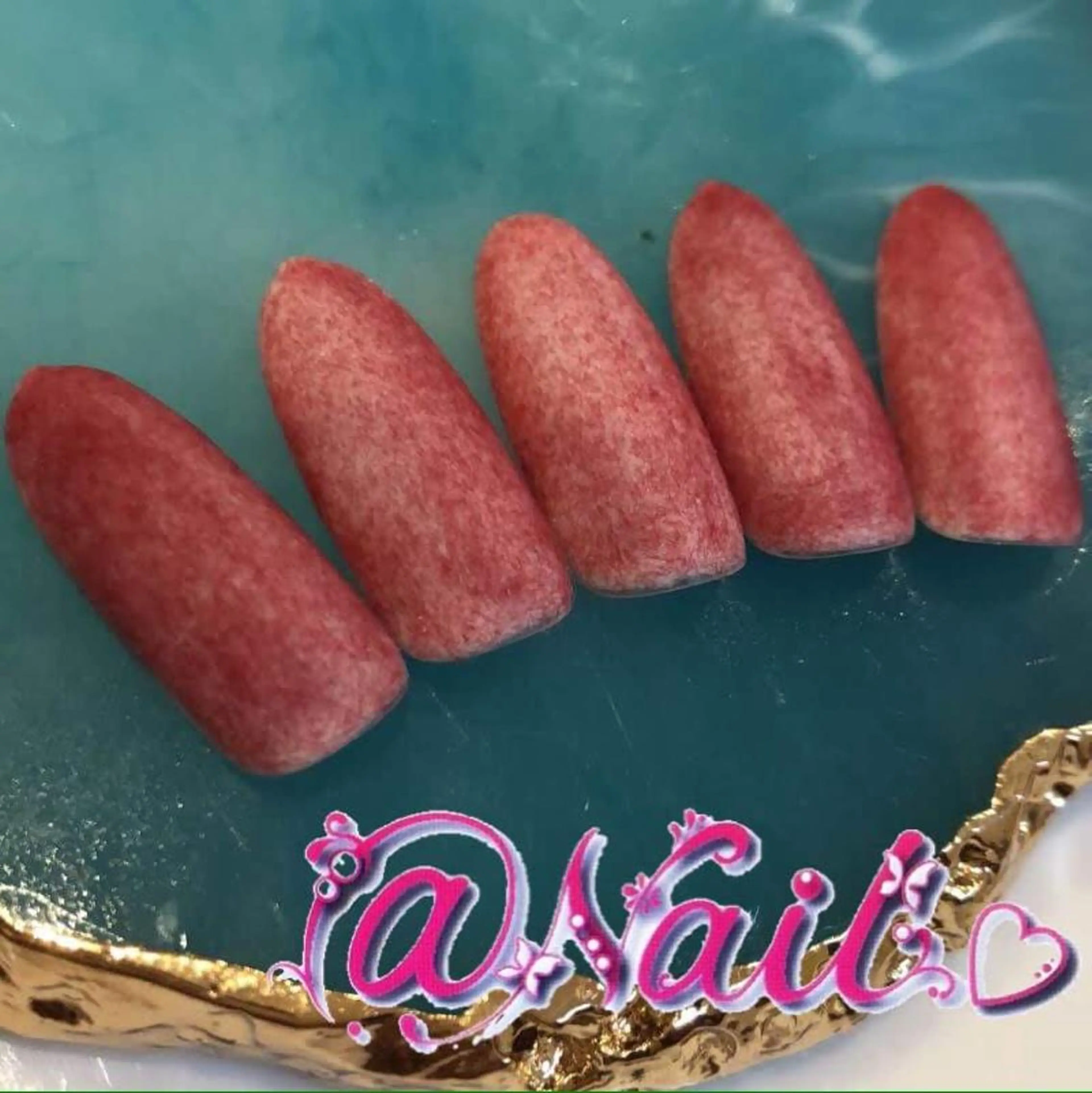 ネイル ネイルチップ 小尾 栞のネイルデザイン