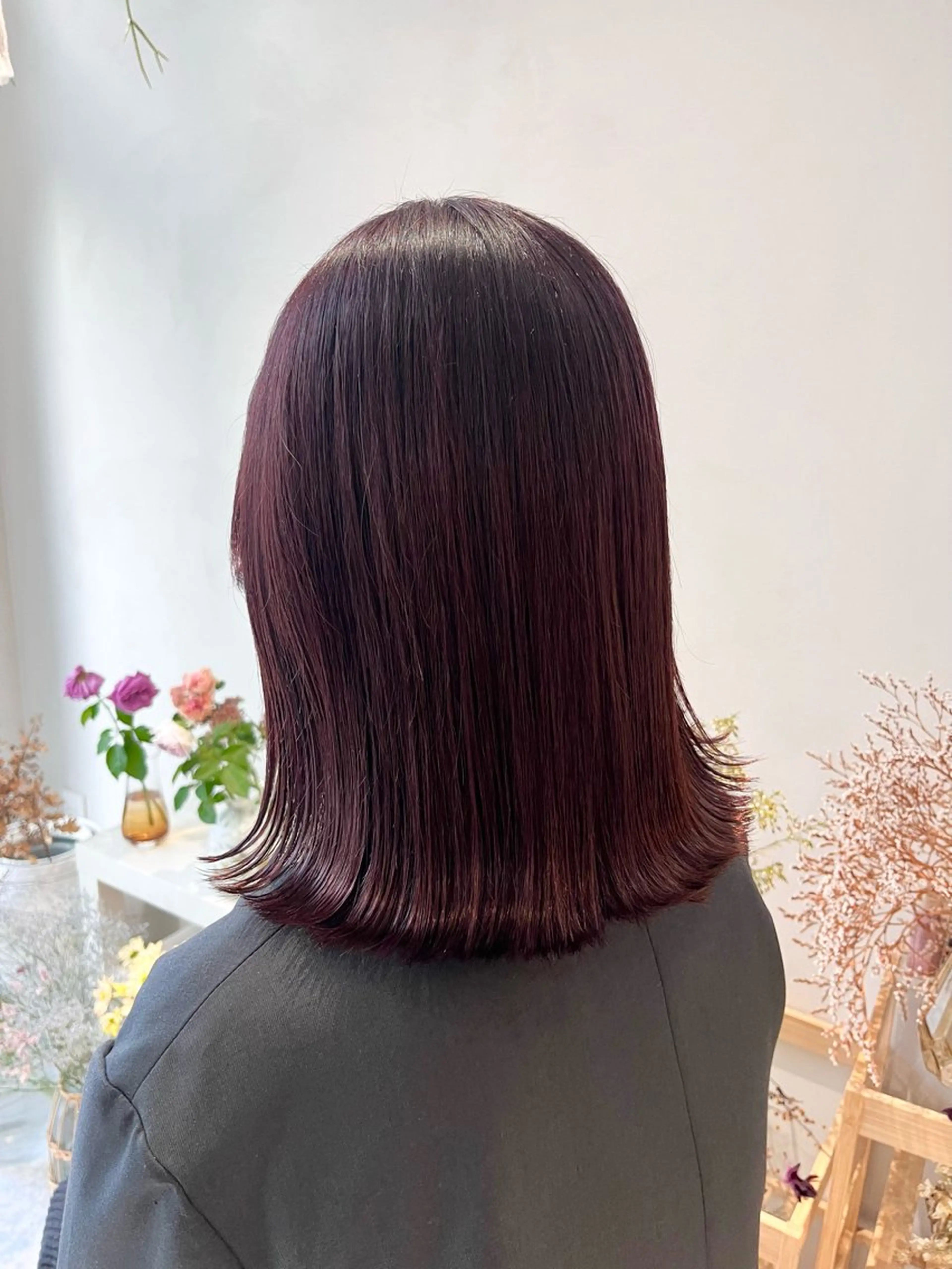 セミロング カラー パープルカラー 暖色カラー／ ヘアセット🌛櫻井舞のヘアスタイル