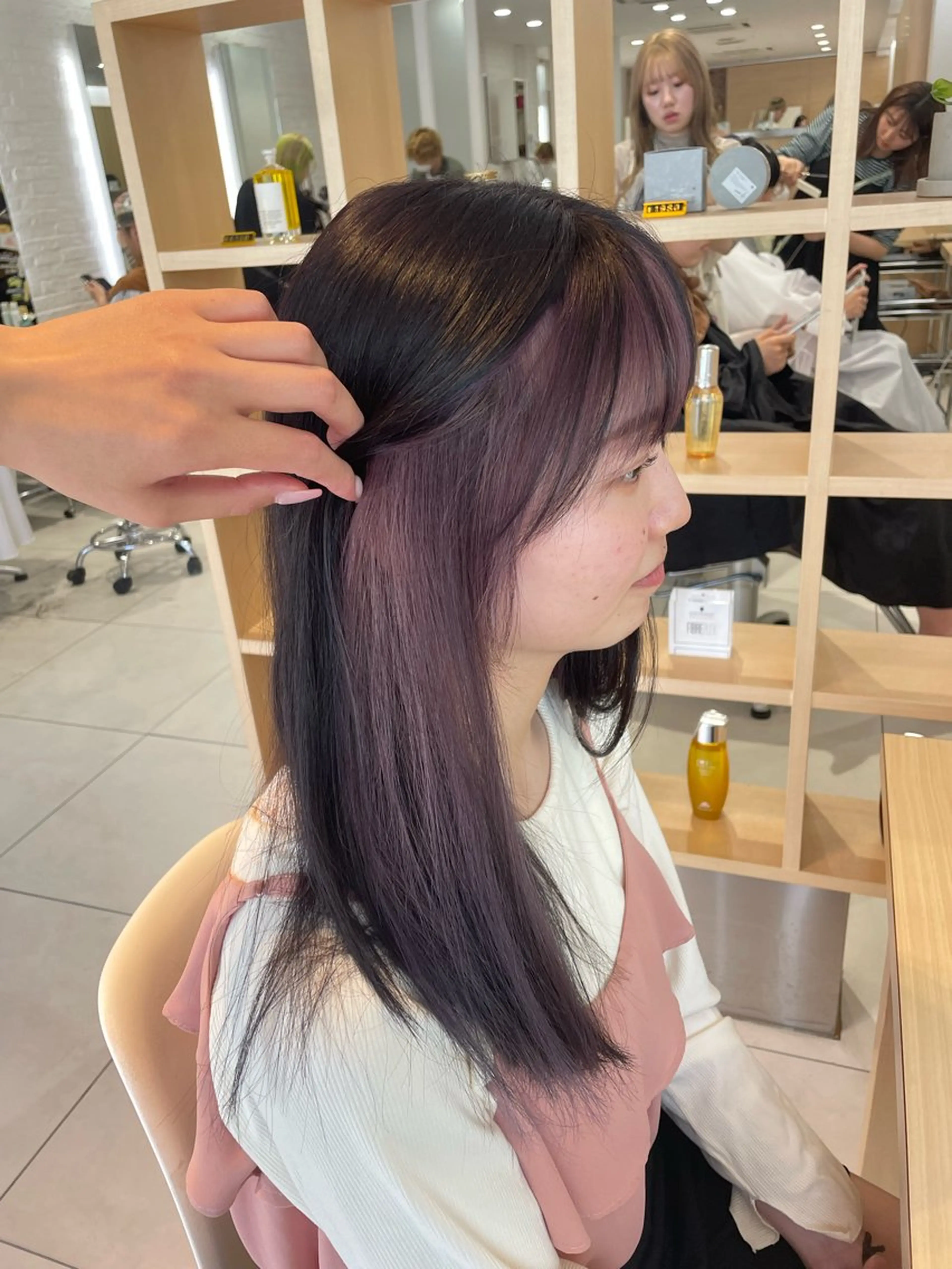 ロング 顔まわりレイヤー 姫カット 韓国風ヘア レイヤーカット ロング 🧸SAKI🎀 韓国レイヤーのヘアスタイル