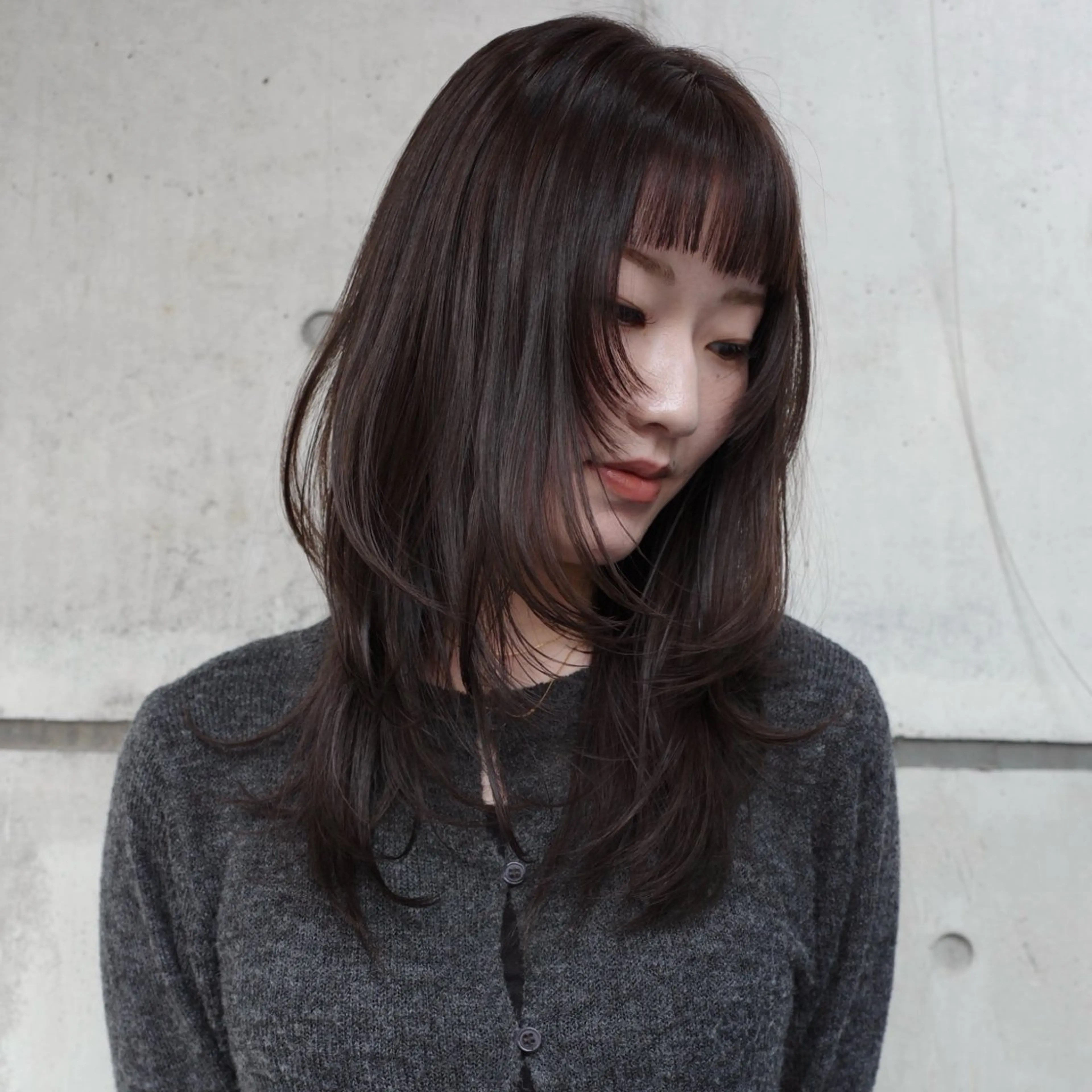 セミロング カラー ブラウンカラー 透明感カラー 顔まわりレイヤー 顔周りカット ハッシュカット カット ヘアカラー トリートメント nonoka オリーブ/レイヤーのヘアスタイル