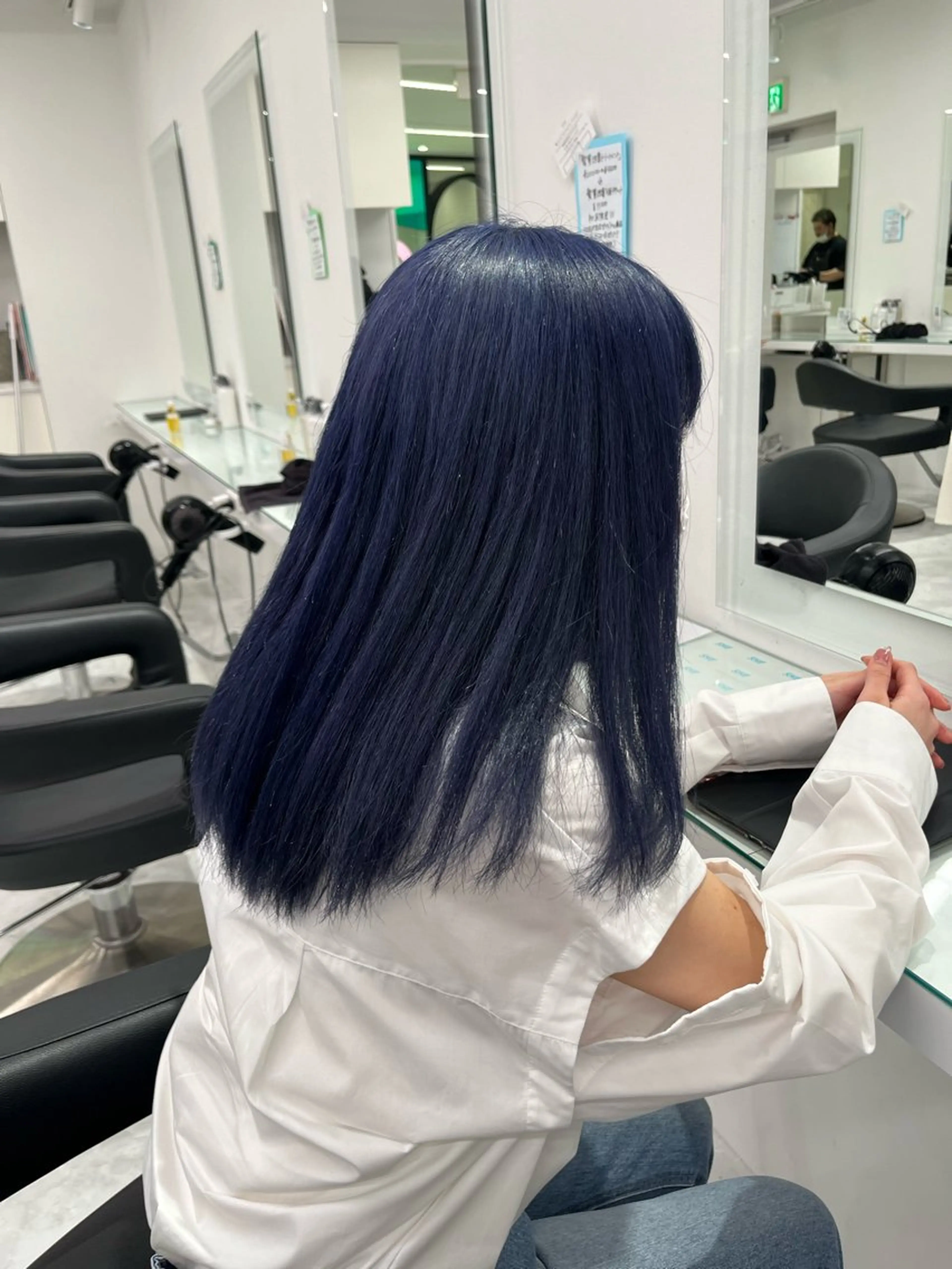 セミロング カラー ヘアサロンEGO所属・ハイトーン/デザイン ⛓️mai🖤のヘアスタイル