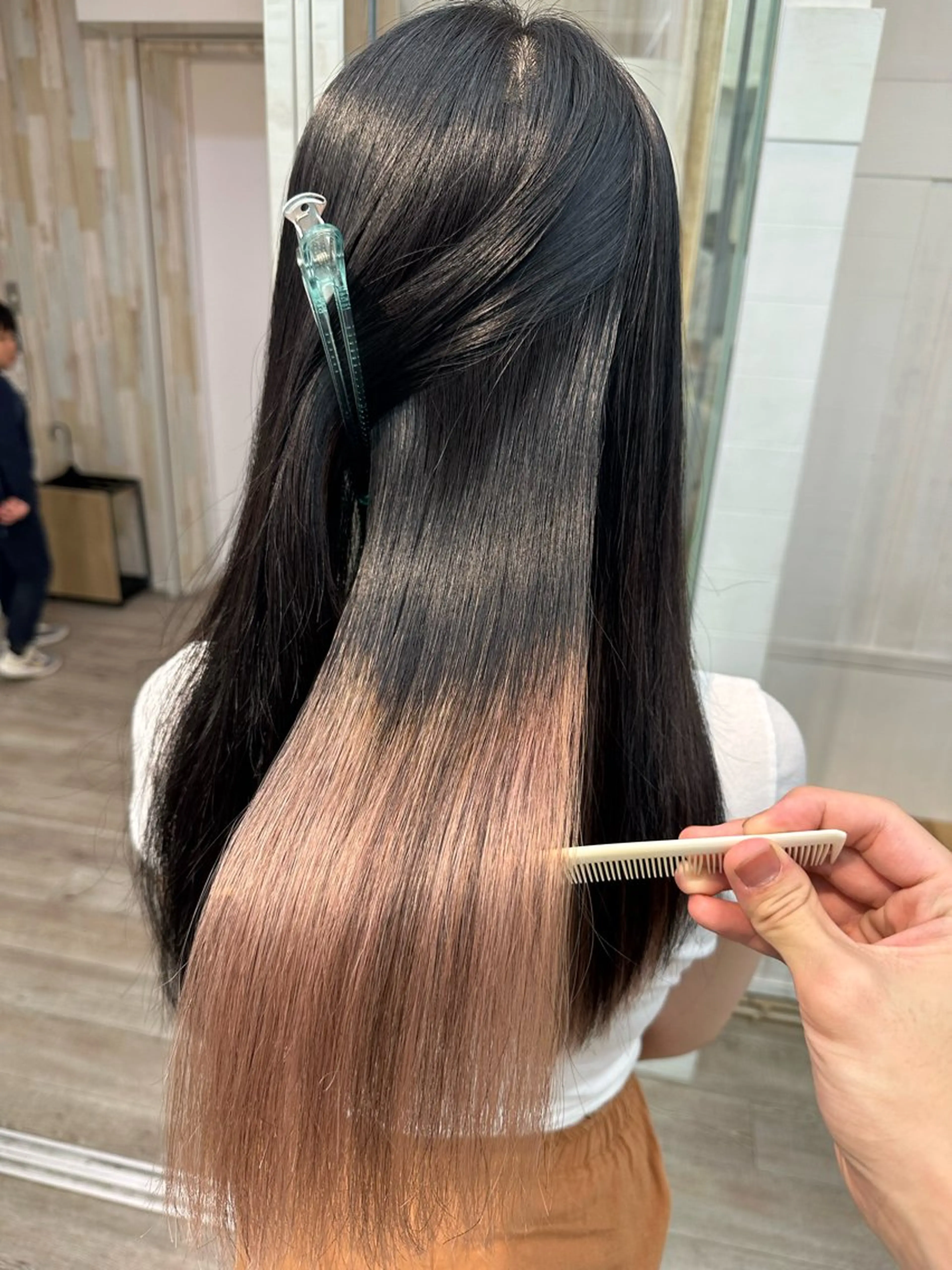 ロング カット 縮毛矯正 ヘッドスパ KEIGO/ ベージュカラーのヘアスタイル