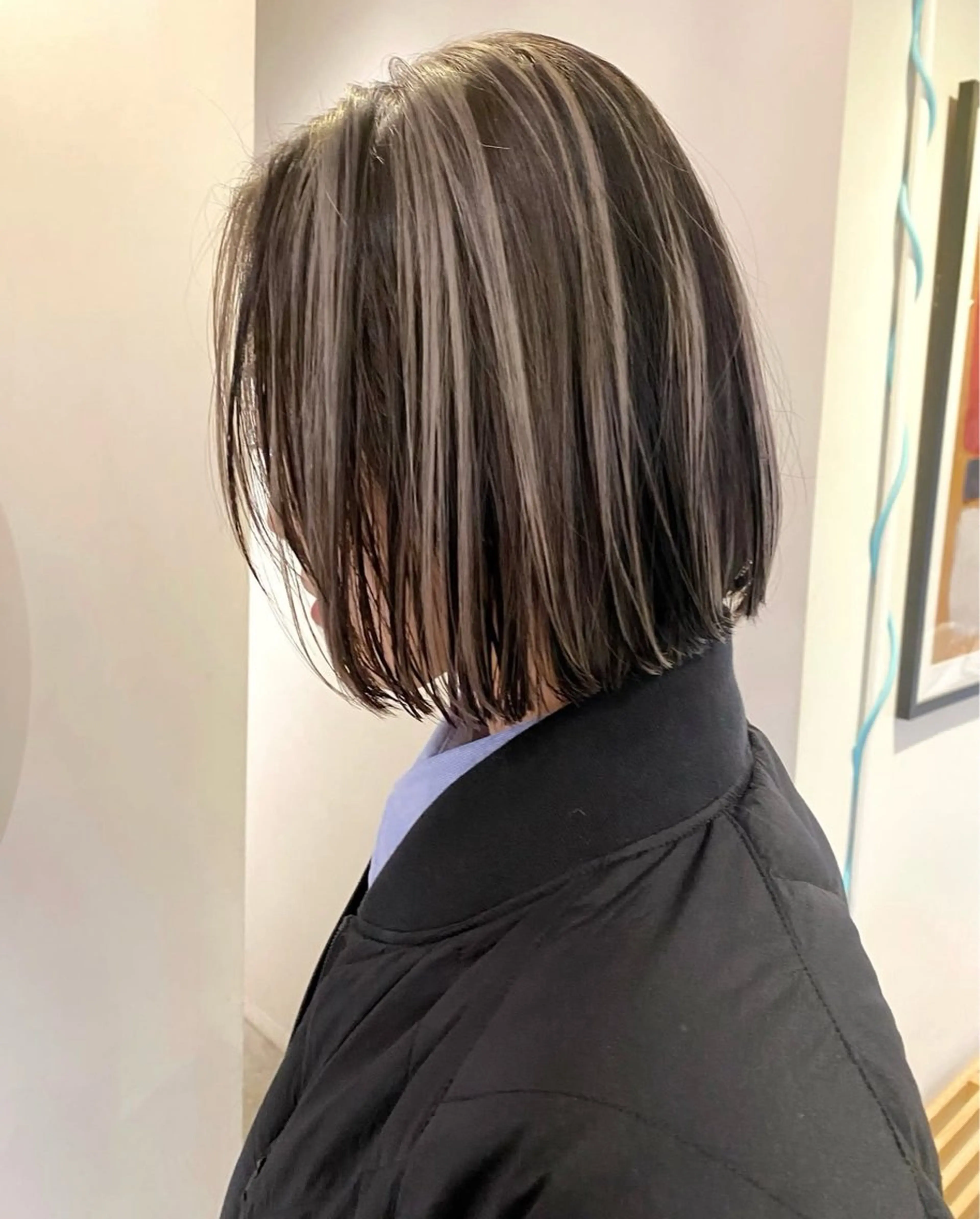 ミディアム カラー 🩵つなぎショート✨ パーマスタイル みくのヘアスタイル