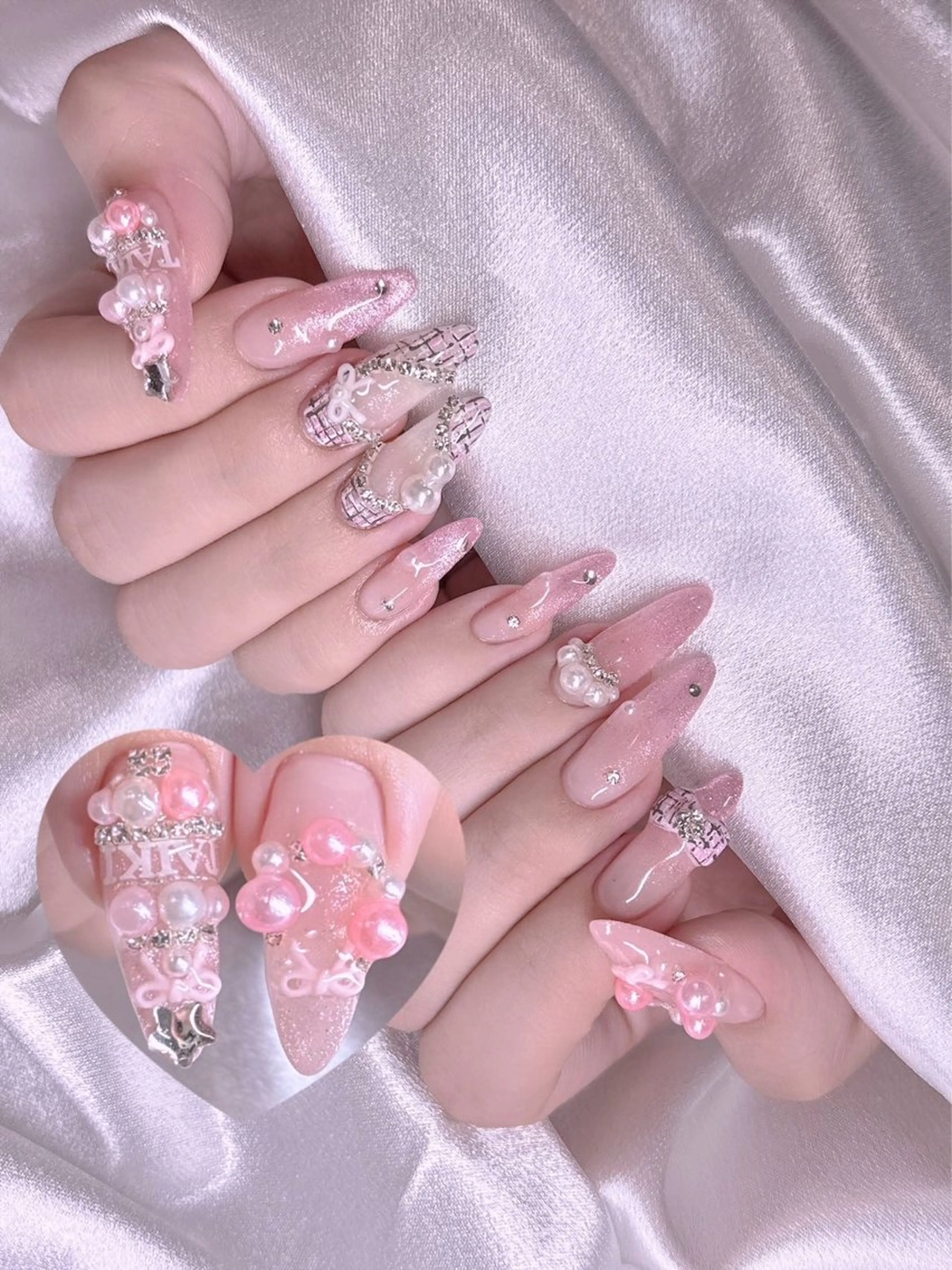 ネイル チークネイル フレンチネイル ハート 韓国ネイル マグネットネイル ハンドネイル リン リンのネイルデザイン